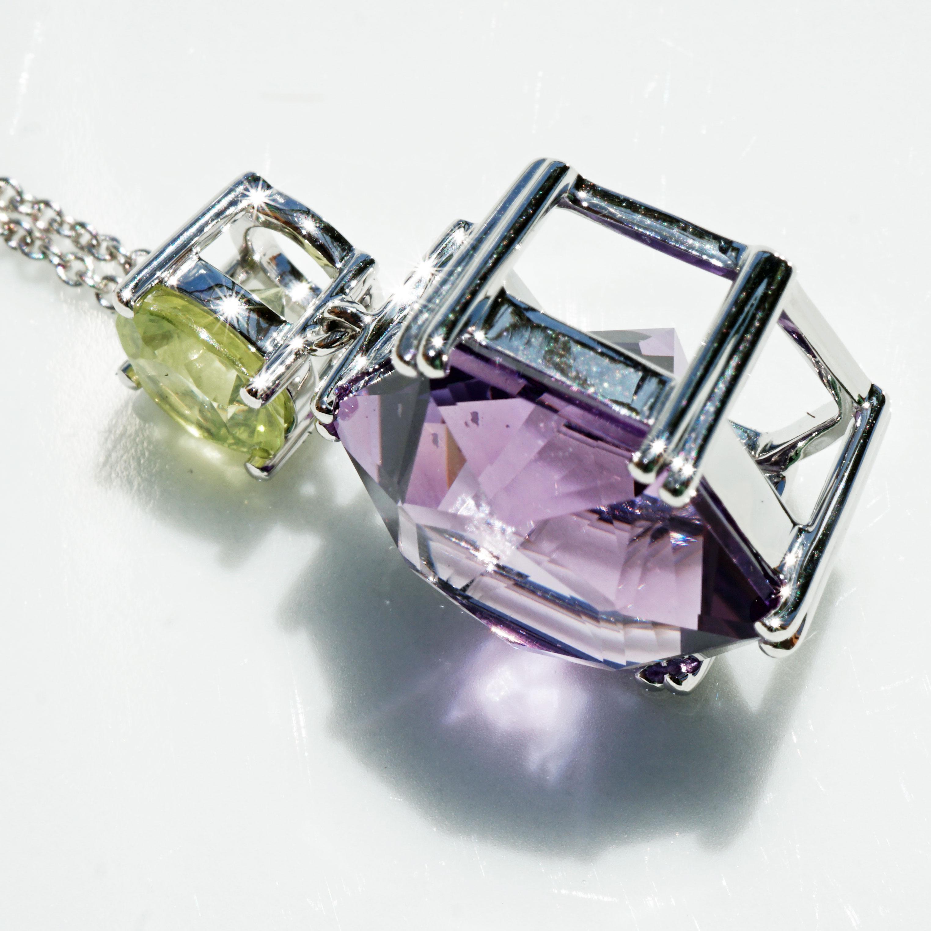 Chrysoberyll Amethyst Pendant with Chain neverseen Colors 10 ct Star Cut Brazil In New Condition For Sale In Viena, Viena