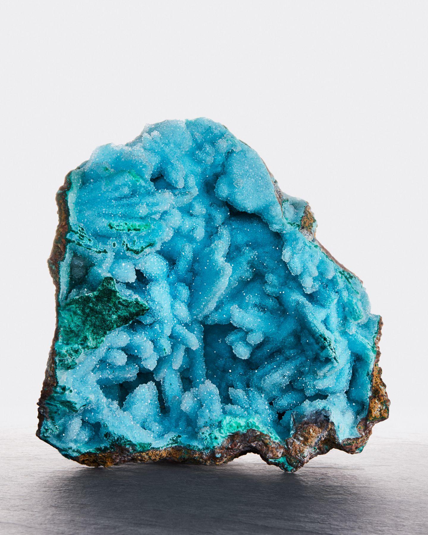 Chrysocolla after Barite with malachite coated with Drusy quartz
Lupoto Mine, Dem. Rep. of the Congo
This specimen is from a recent discovery. This piece began life as a barite and at some point in its paragenesis, the chemistry in the pocket
