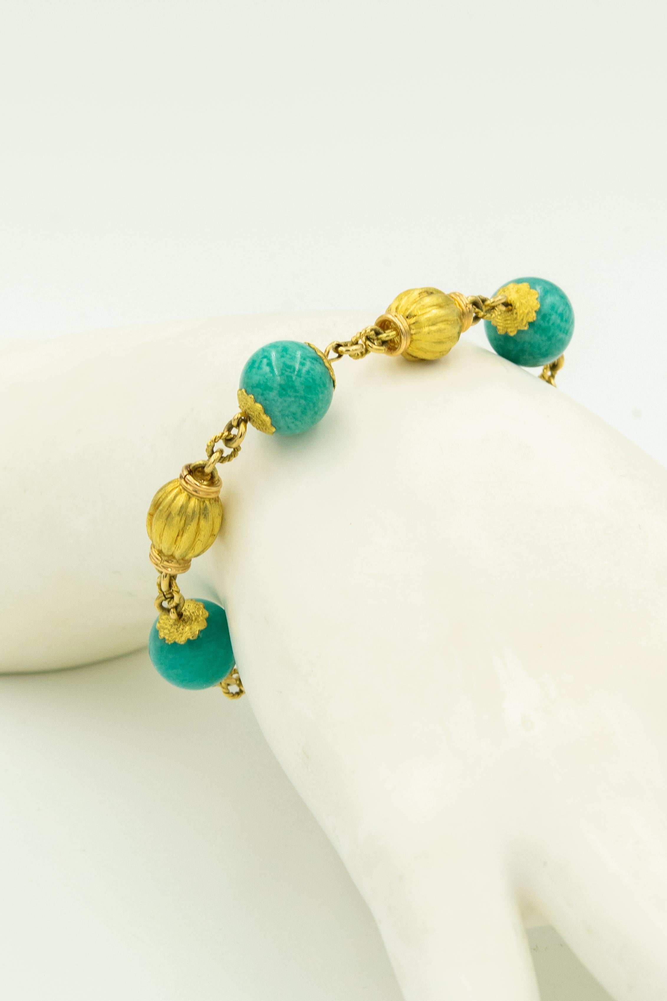 Chrysocolla Fluted Gold Bead Yellow Gold Bracelet For Sale 3
