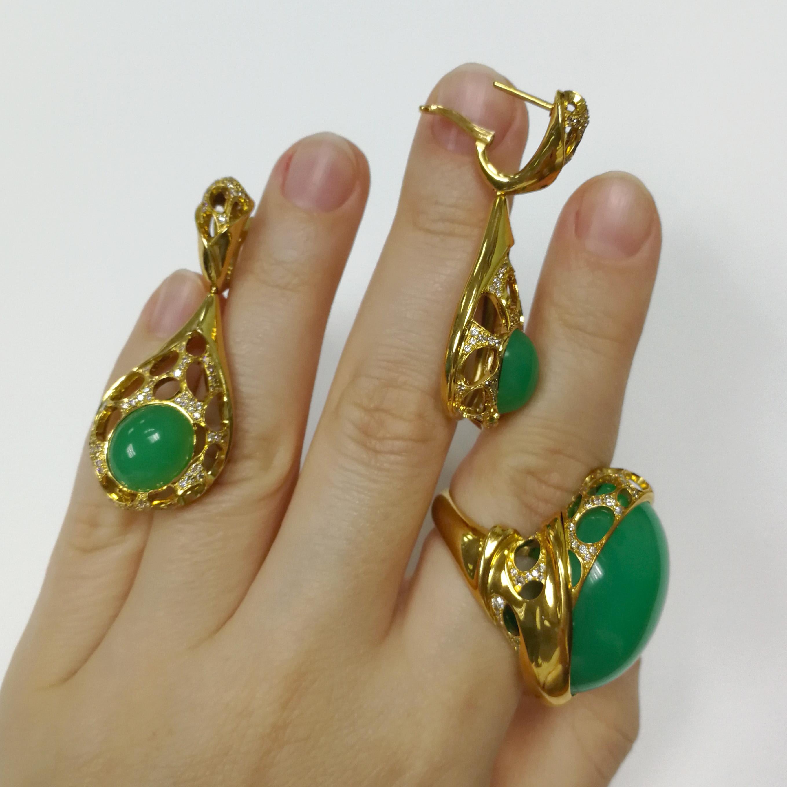 Chrysophrase Champagne Diamonds 18 Karat Yellow Gold Suite 1