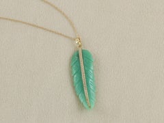 Chrysoprase carved leaf Pendant in 18K gold and natural diamonds