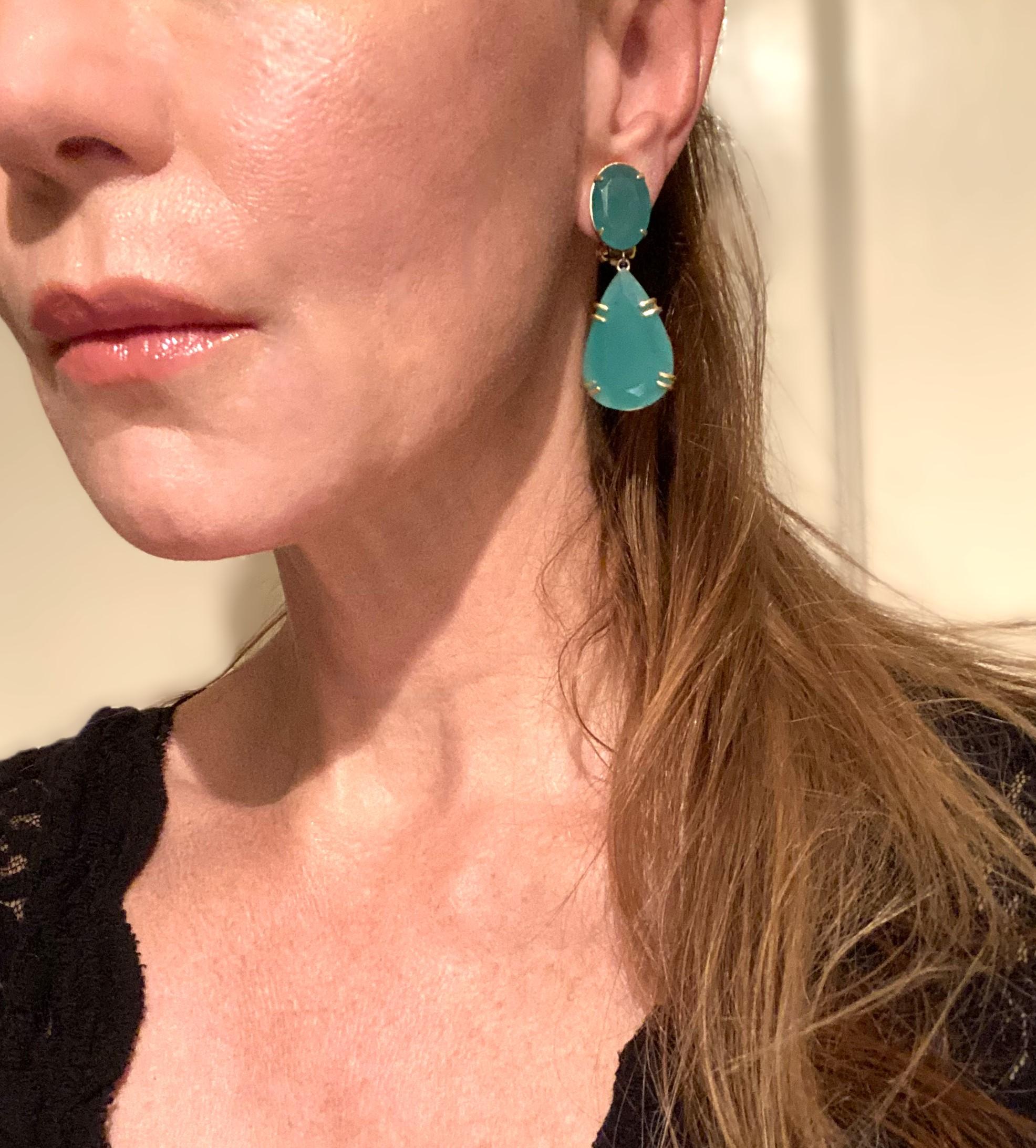Chrysoprase Drop Earrings In Good Condition For Sale In New York, NY