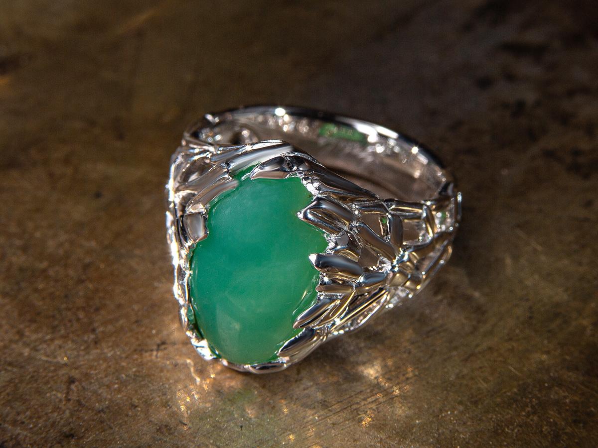 Chrysoprase Ring Unisex Green Oval Cabochon Natural Stone For Sale 1
