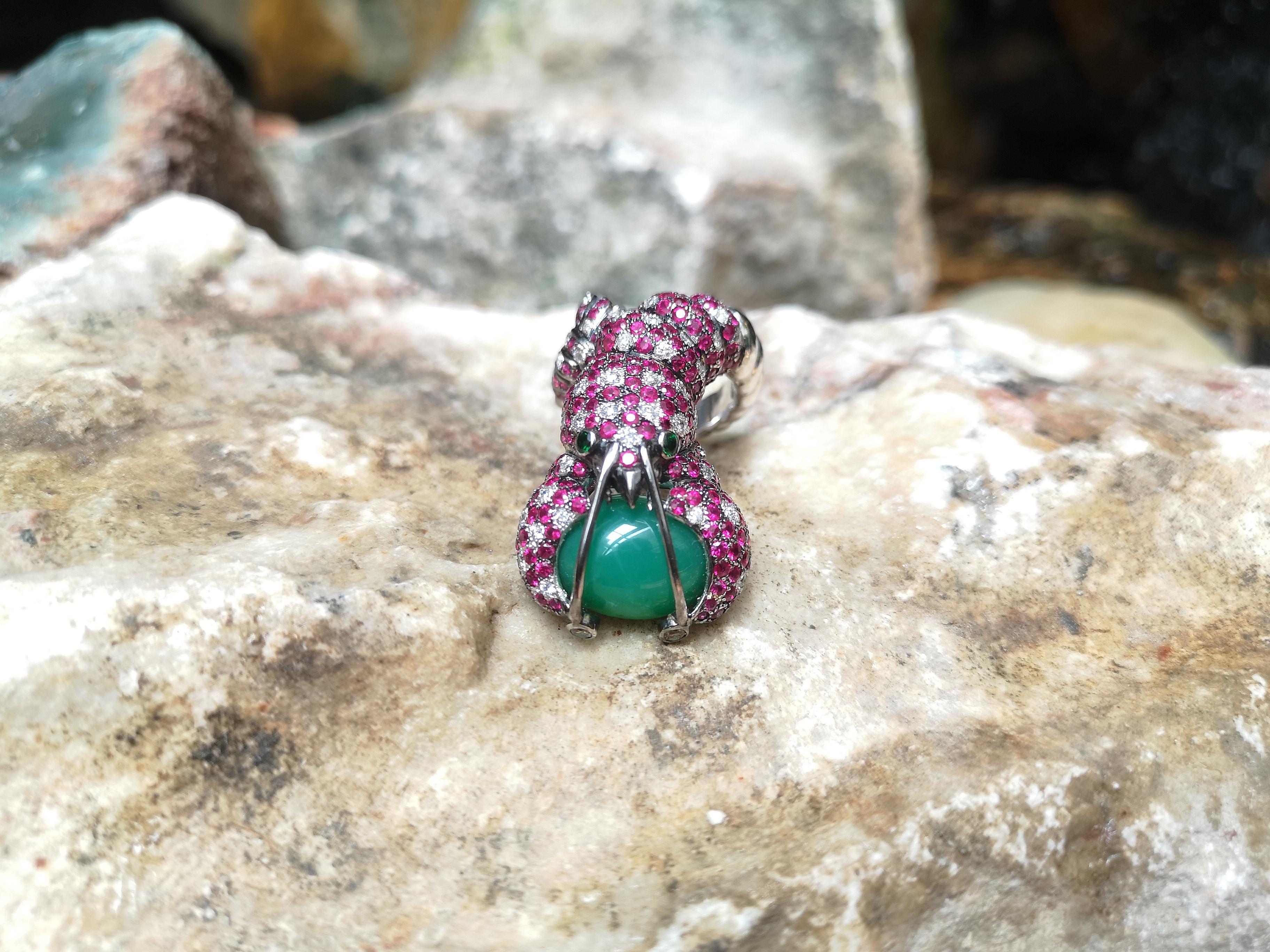 Chrysoprase with Ruby, Diamond and Tsavorite Lobster Ring Set in 18K White Gold In New Condition For Sale In Bangkok, TH