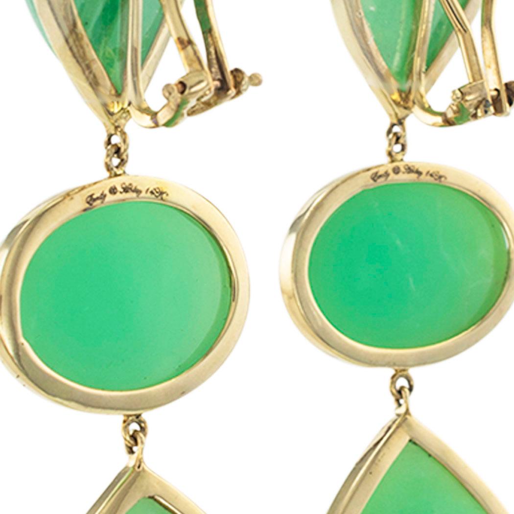 Chrysoprase Yellow Gold Drop Earrings In Good Condition In Los Angeles, CA