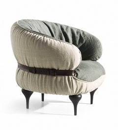 Fauteuil « Hubby Chic » avec ceinture en cuir marron foncé de Moroso pour Diesel