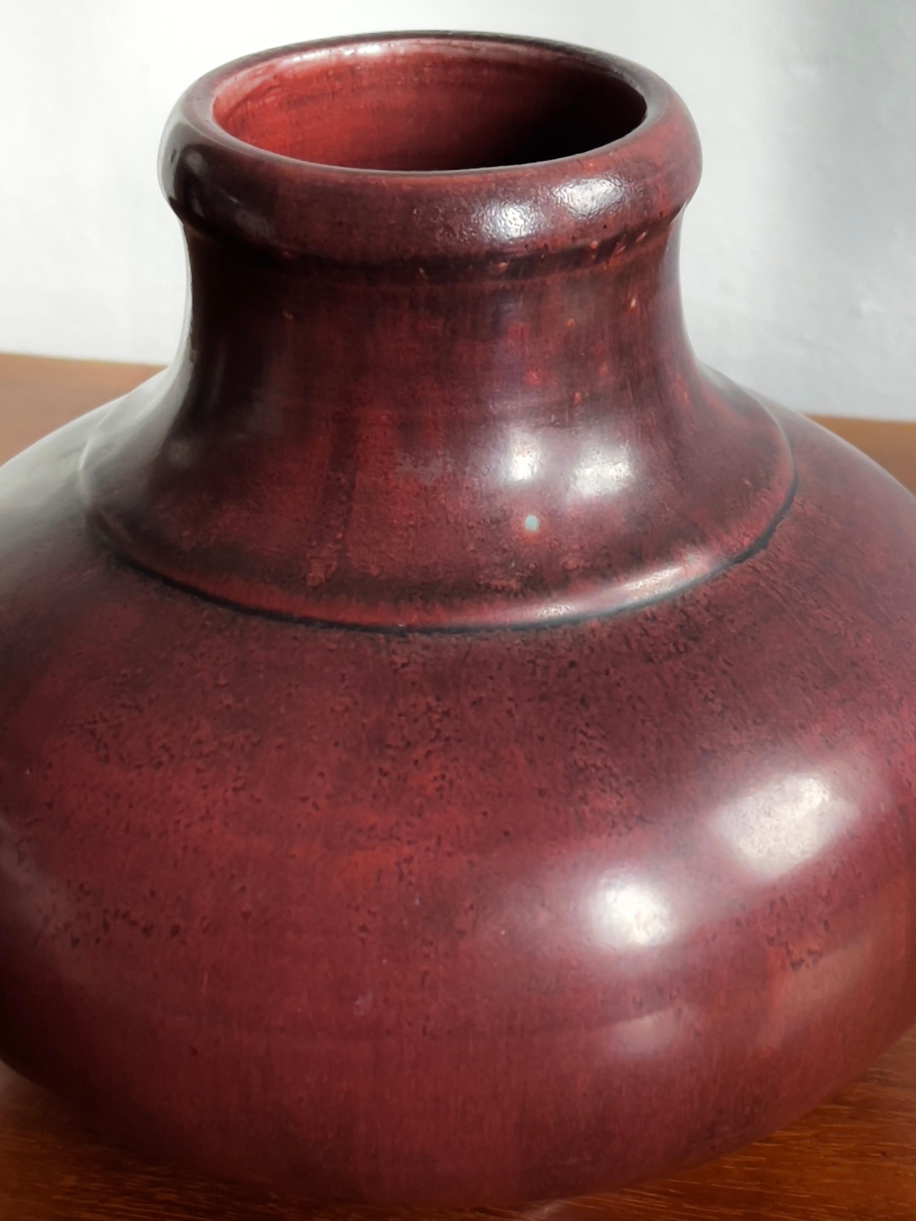 1935 Oxblood Red Vase by Ceramicist Carl Halier for Royal Copenhagen For Sale 3