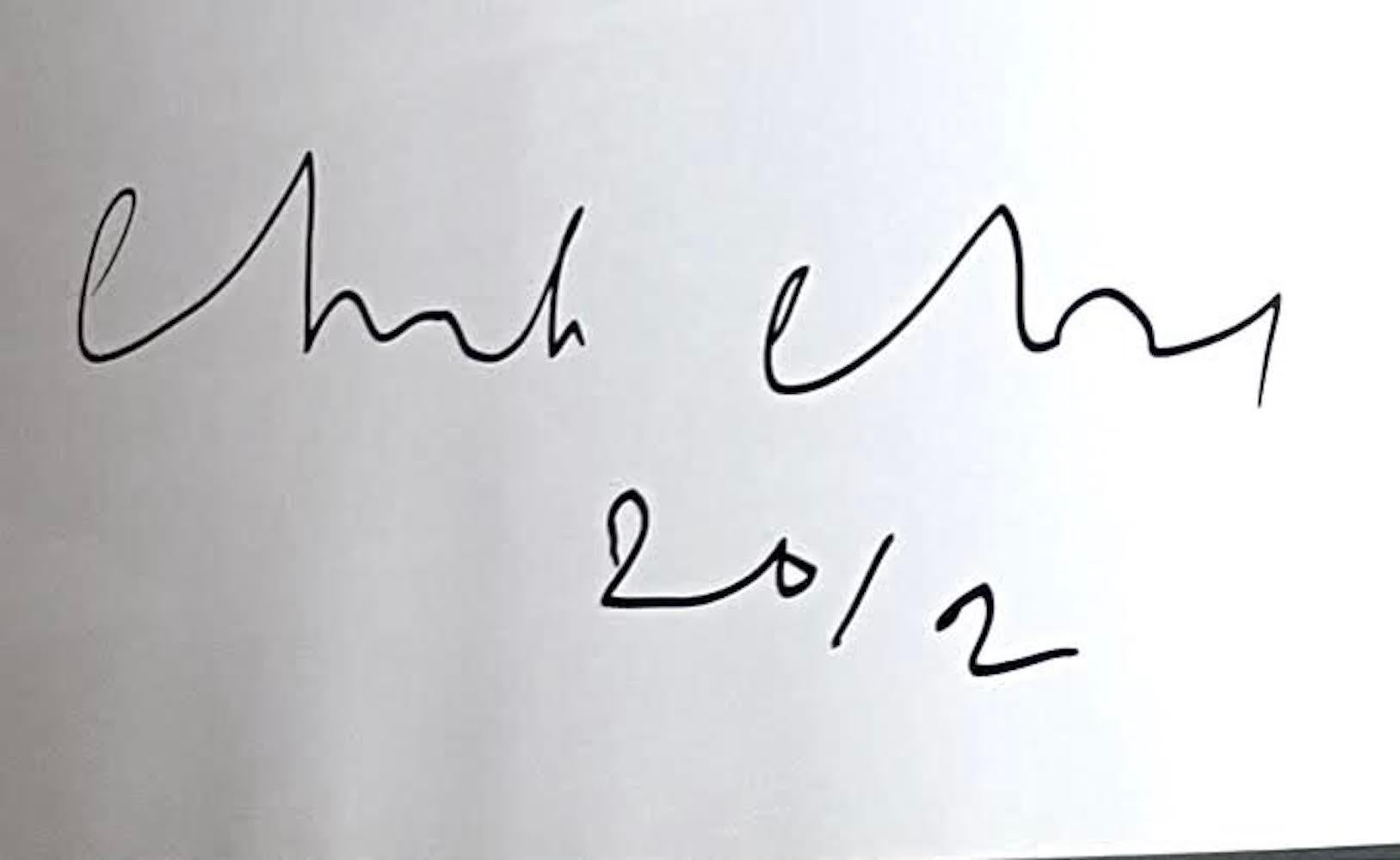 Picturing America (monograph hand signed by BOTH Chuck Close and Richard Estes) For Sale 1