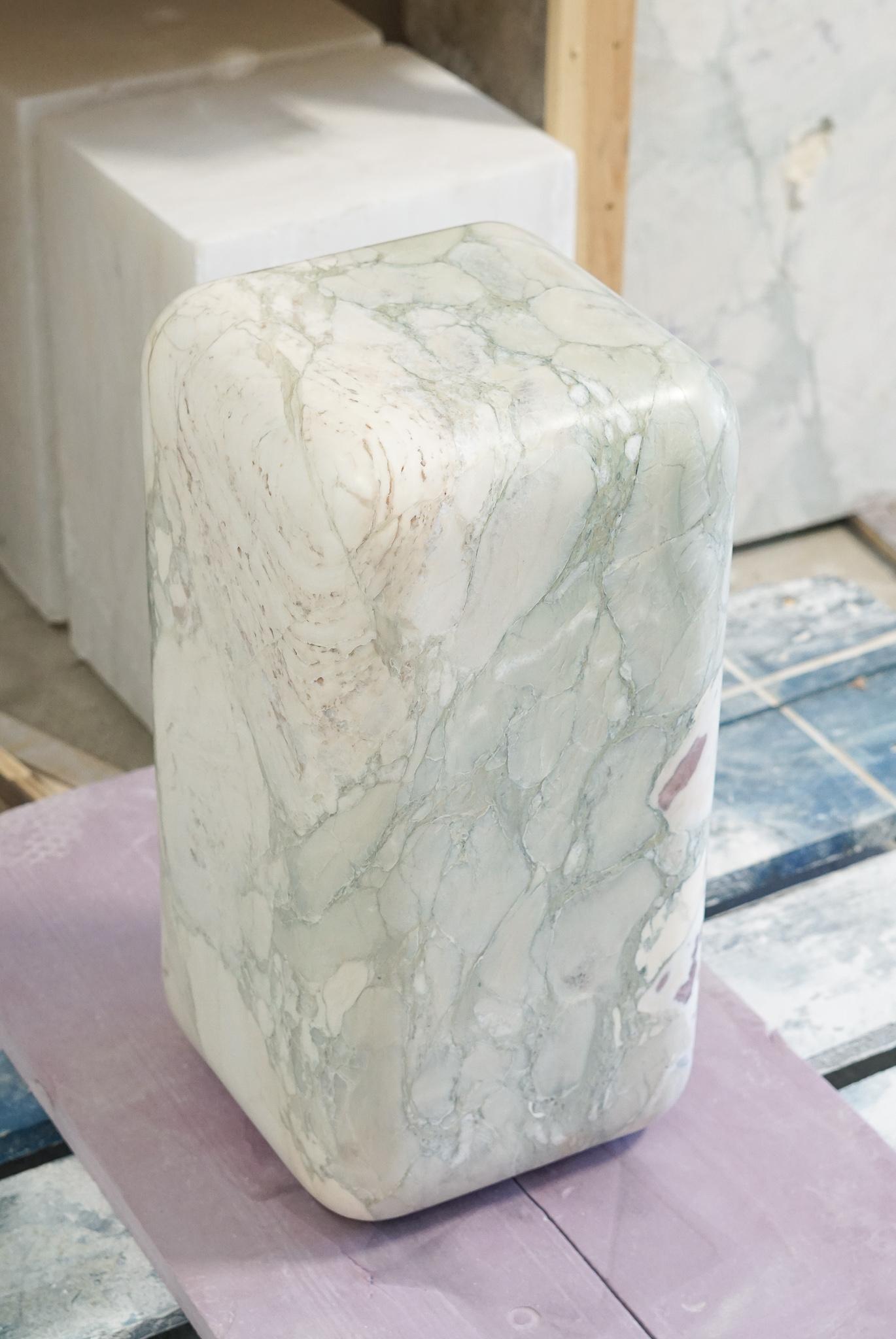 Chunk squared side table by Swell Studio
Dimensions: D31 x W31 x H46 cm.
Material: Breccia Stazzema, Alabaster

A squared version of our chunk side table. The unique coloration and veining in the blocks are the focal point of this simple yet