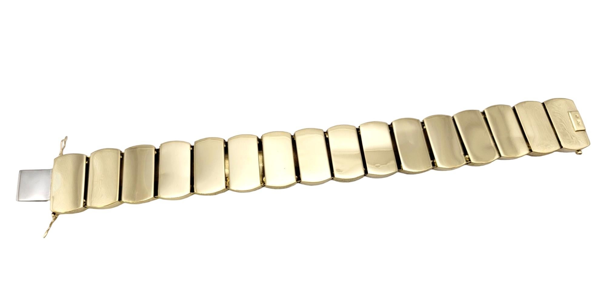 Chunky 18 Karat Yellow Gold Polished and Brushed Flexible Cuff Bracelet  For Sale 2