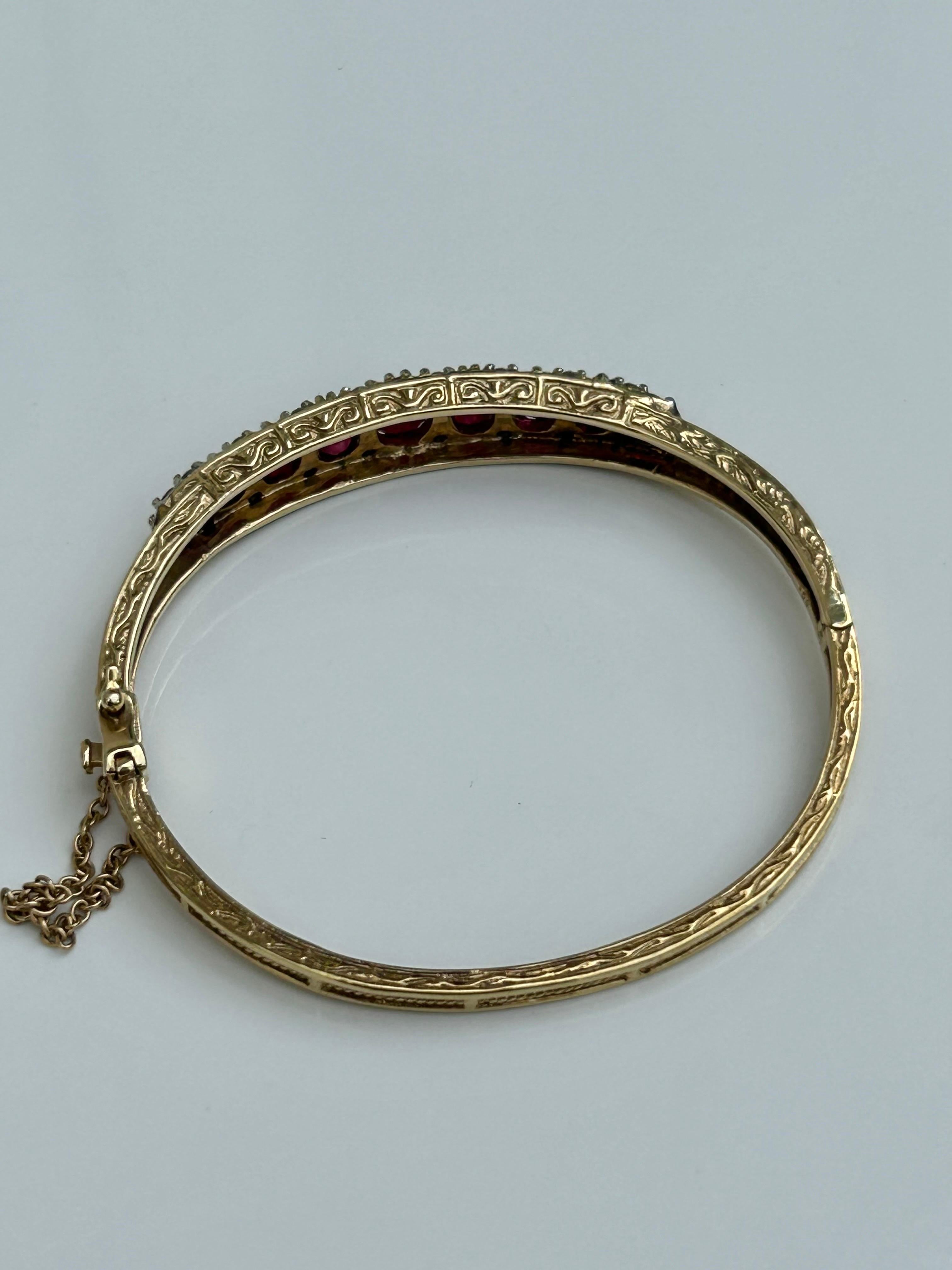 Chunky 9ct Yellow Gold Ruby and Diamond Bangle Bracelet 
 In Good Condition For Sale In Chipping Campden, GB