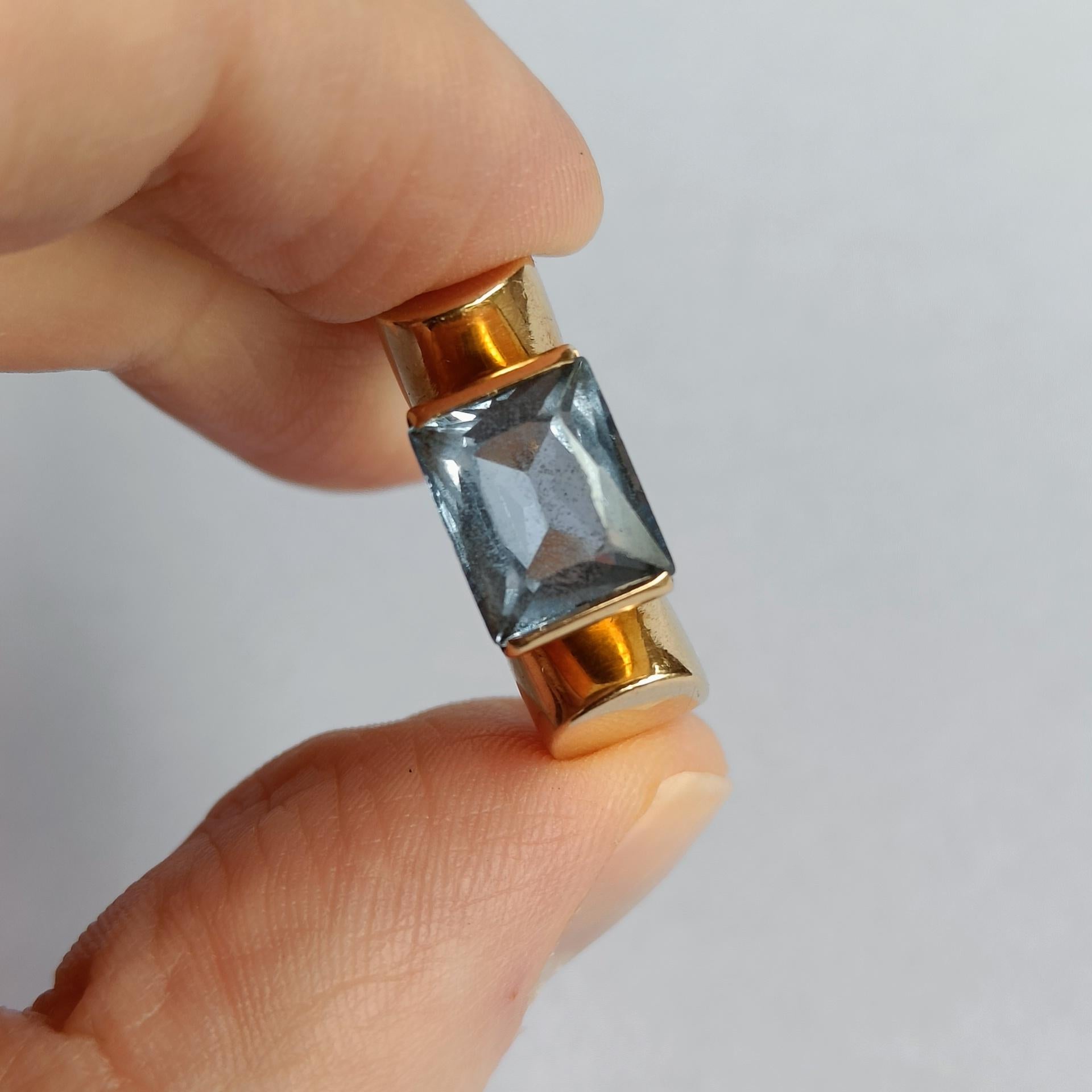 Chunky Art Deco 18k Gold Ring with Aquamarine - Sweden 1940s For Sale 7