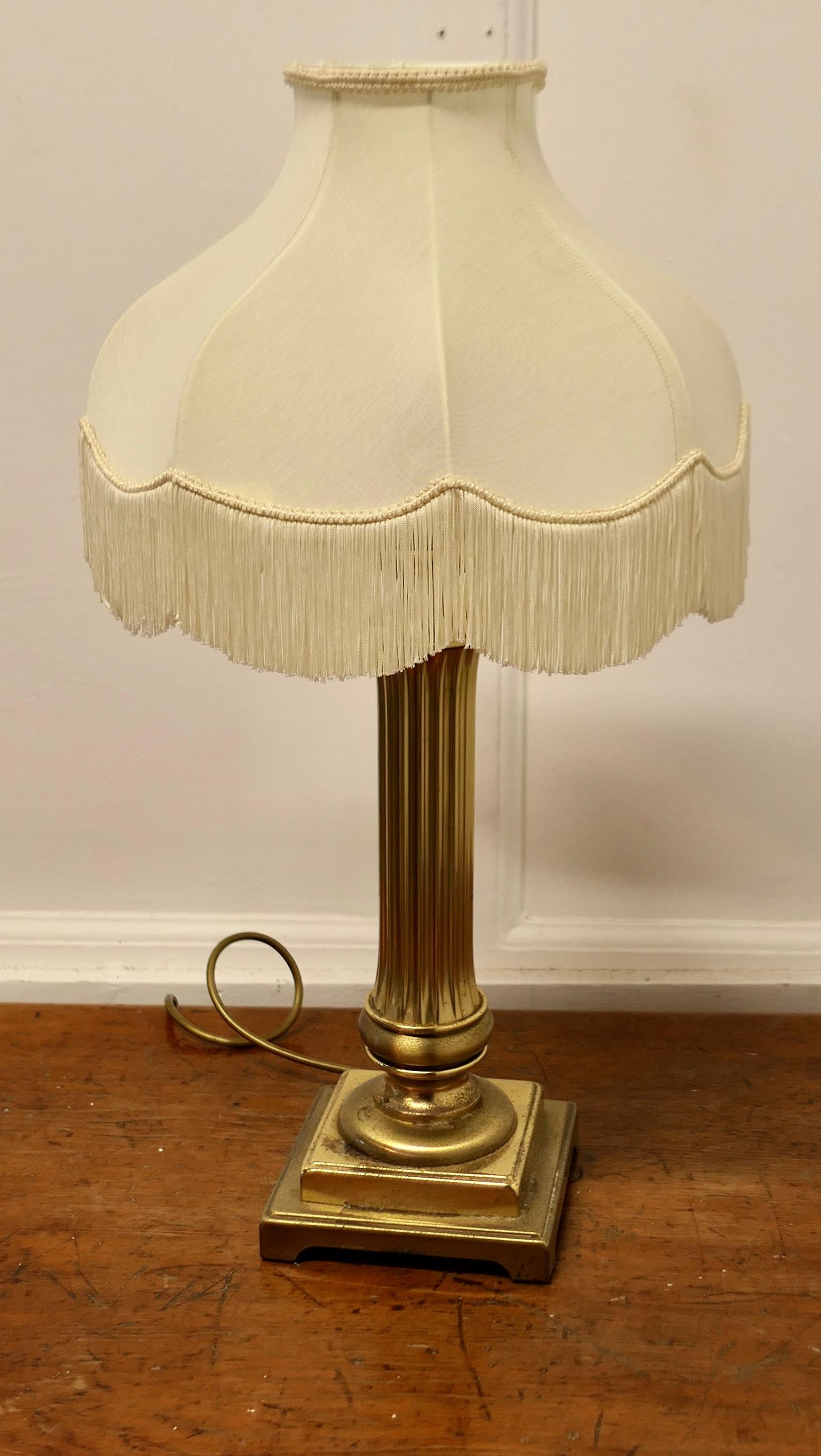 Chunky Brass Corinthian Column Table Lamp with Shade     For Sale 1
