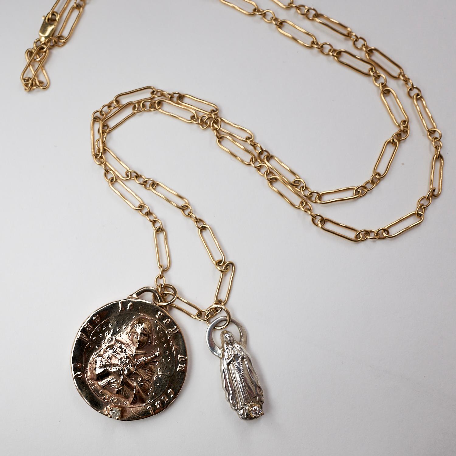 Chunky Chain Necklace Medal Coin Joan of Arc White Diamond J Dauphin In New Condition For Sale In Los Angeles, CA