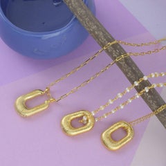 Chunky Frill Pendant