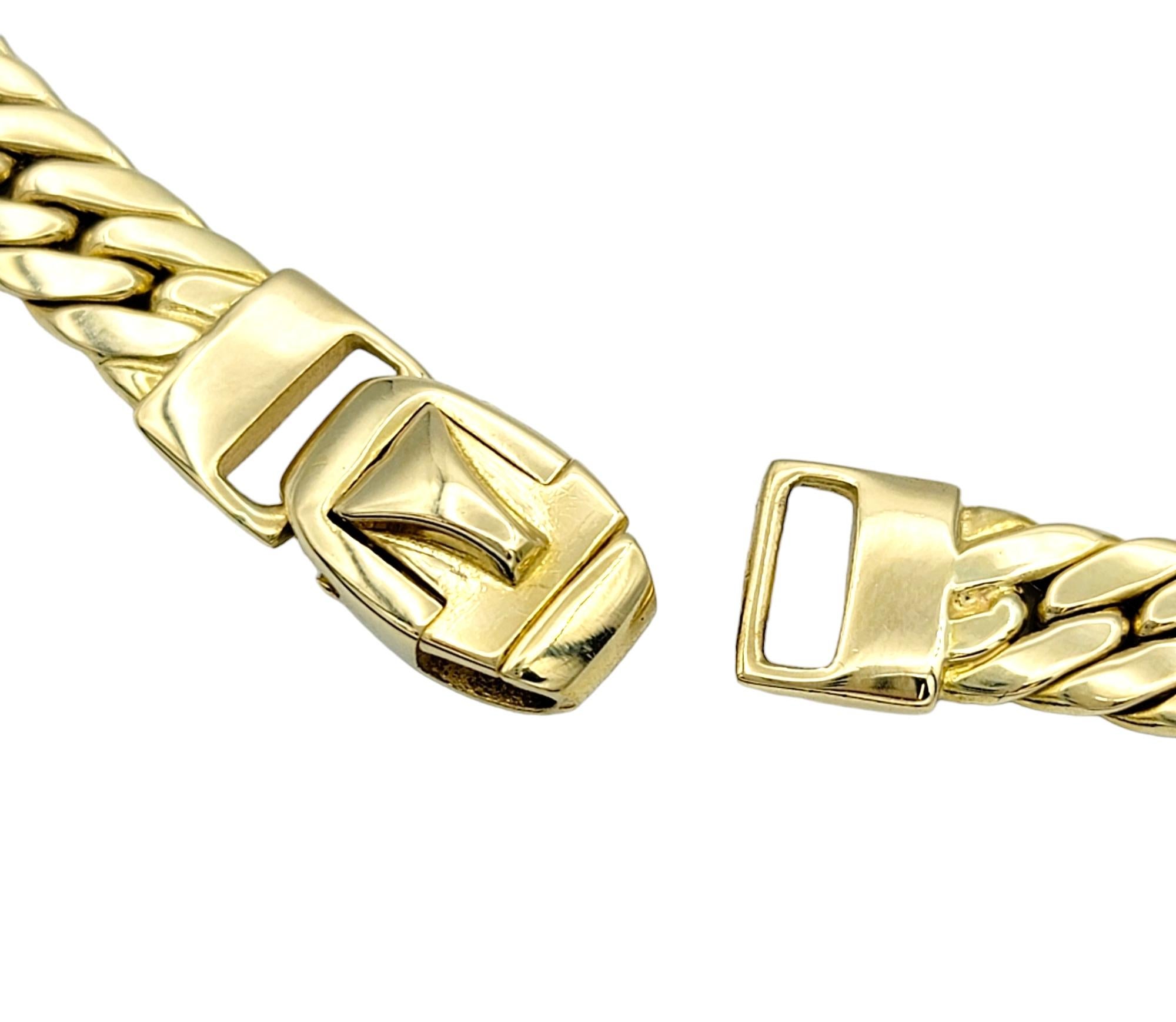 Women's or Men's Chunky Graduated Curb Link Chain Necklace in Polished 18 Karat Yellow Gold For Sale