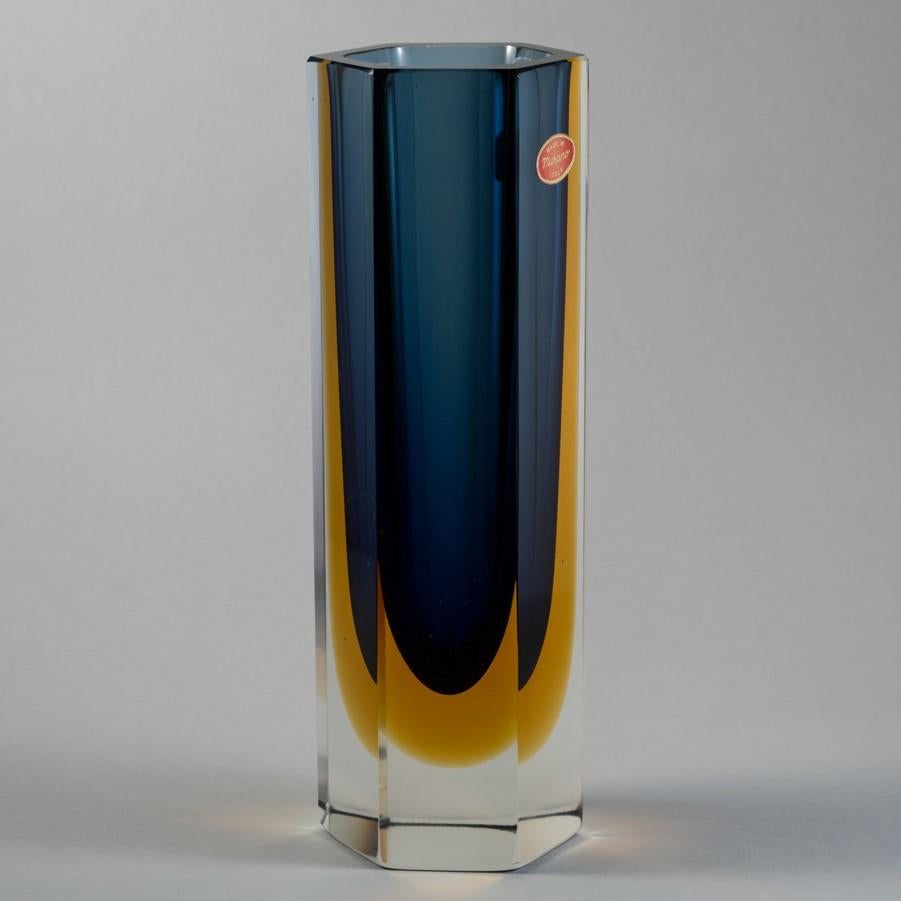 Chunky Hexagonal Murano Sommerso Glass Vase In Excellent Condition For Sale In London, GB