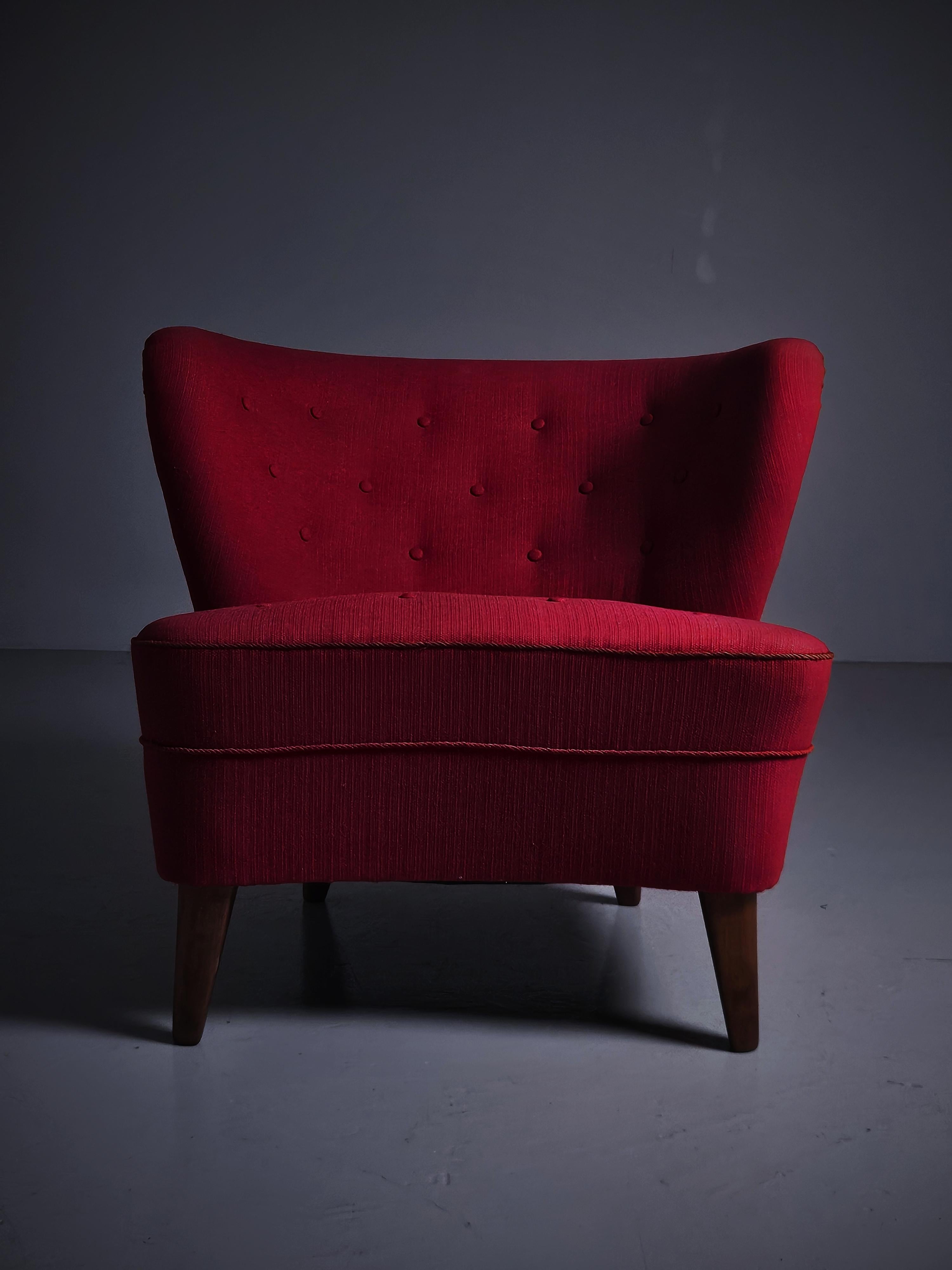 Chunky lounge chair by Gösta Jonsson, Sweden, 1950s For Sale 1