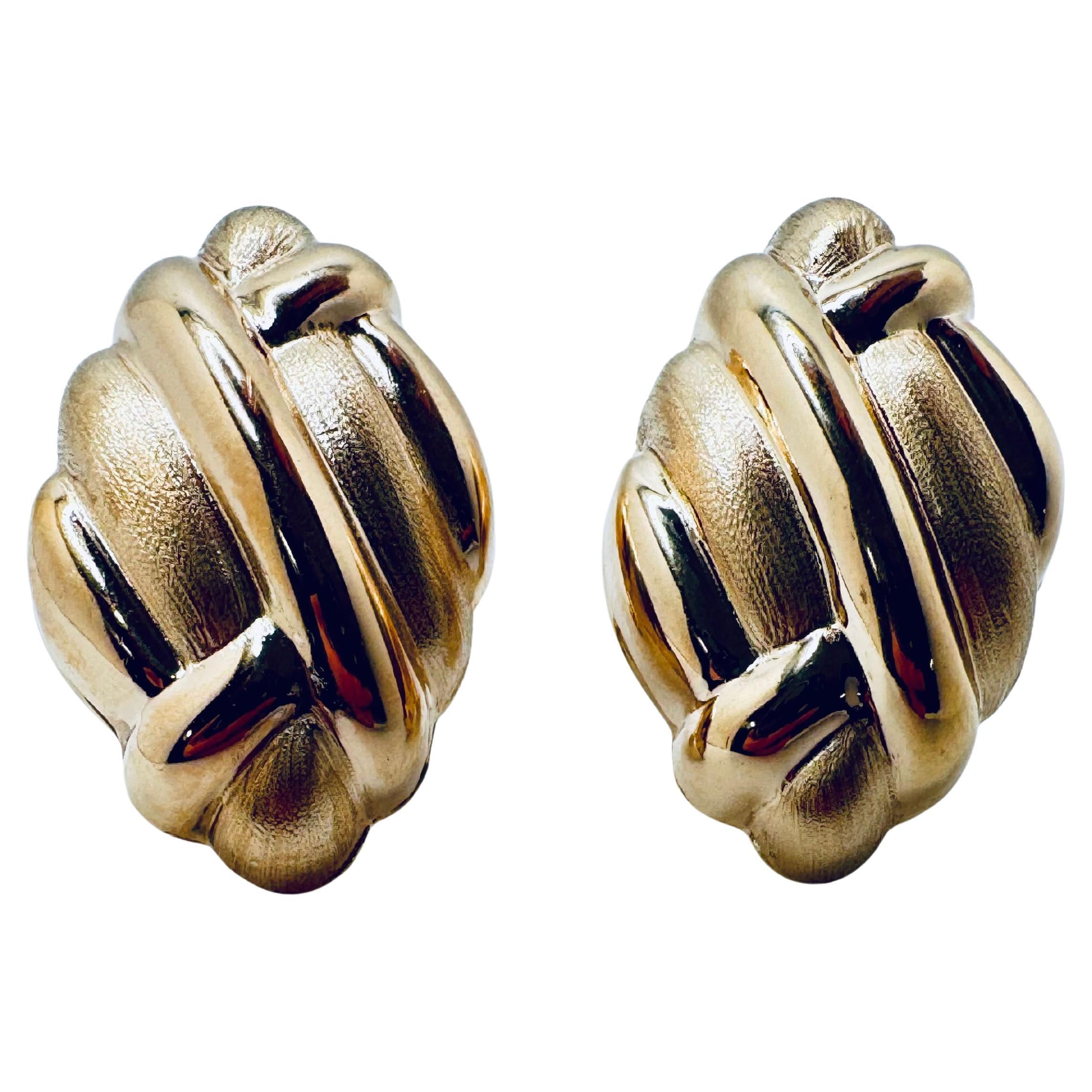 Chunky “Love Knot” Byzantine Knot Earrings in 14K Yellow Gold For Sale