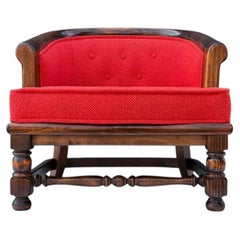 Chunky Mid-Century Modern Barrel Back Lounge Chair in Stained Pine & Red Tweed