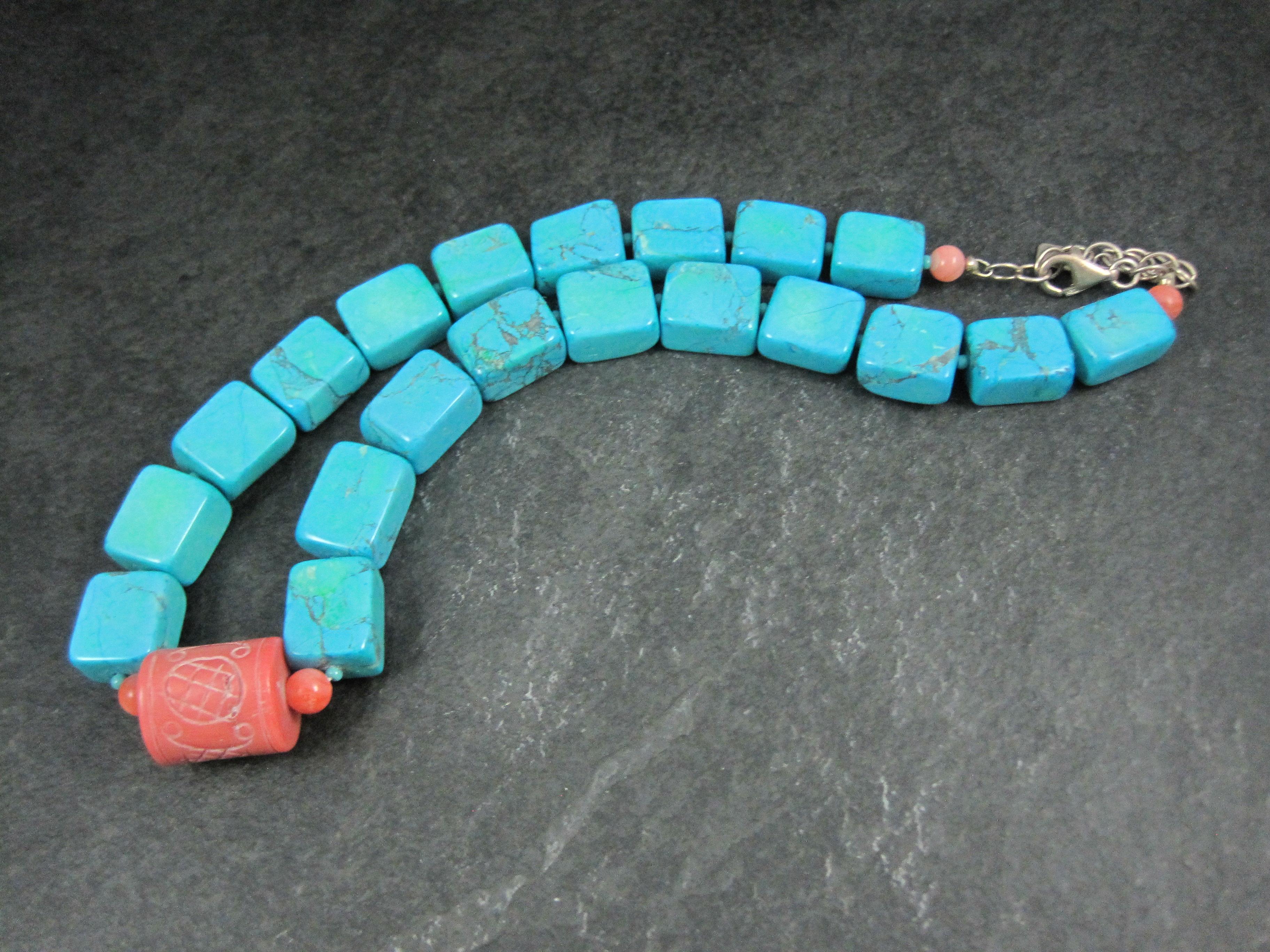 Collier en Turquoise et Corail sculpté du Sud-Ouest en vente 3