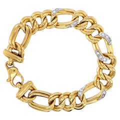 Chunky style large curb Cuban link chain Bracelet 18k yellow gold