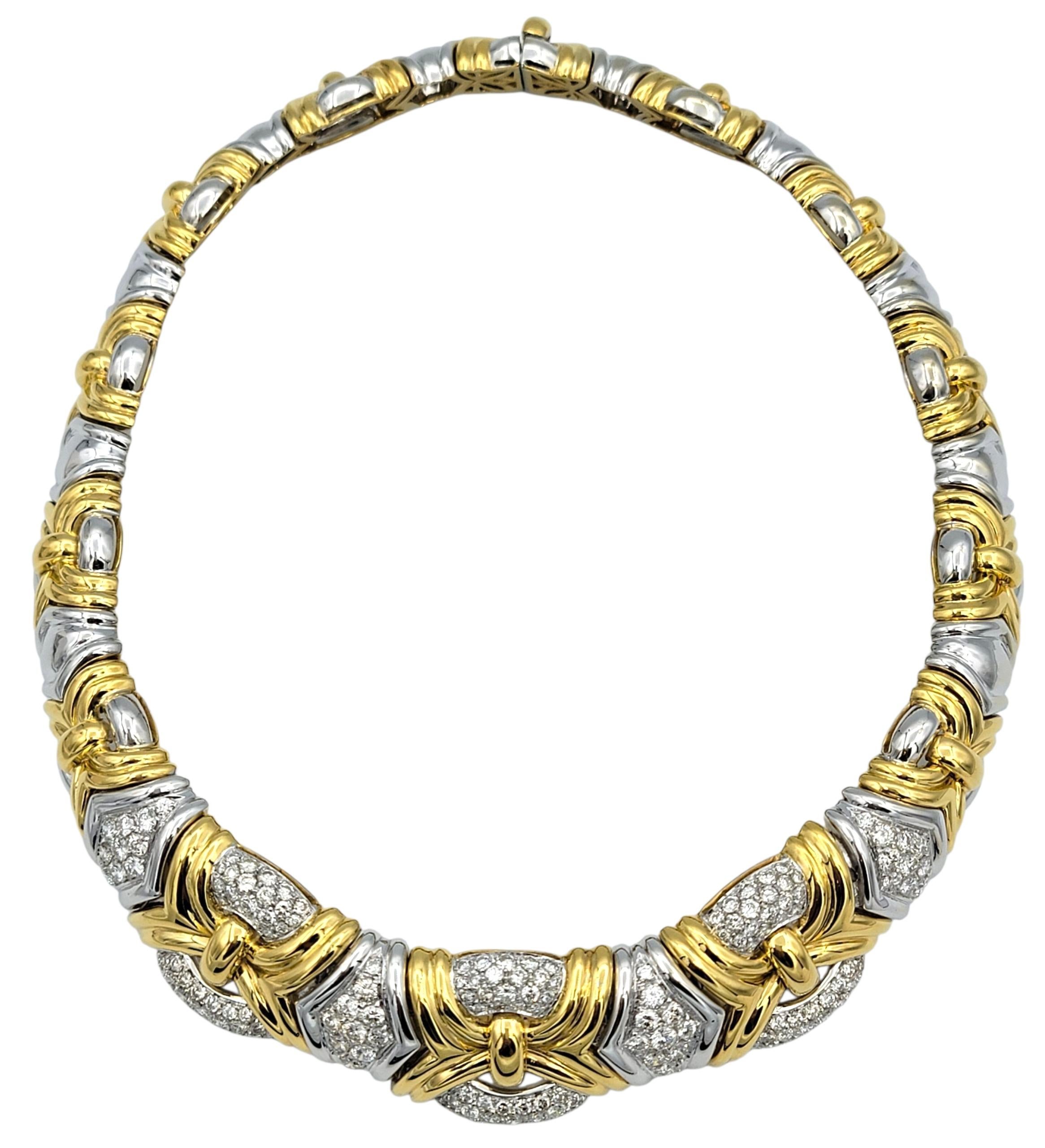 Chunky Textured Collar Necklace with Pavé Diamonds in Two-Tone 18 Karat Gold In Good Condition For Sale In Scottsdale, AZ