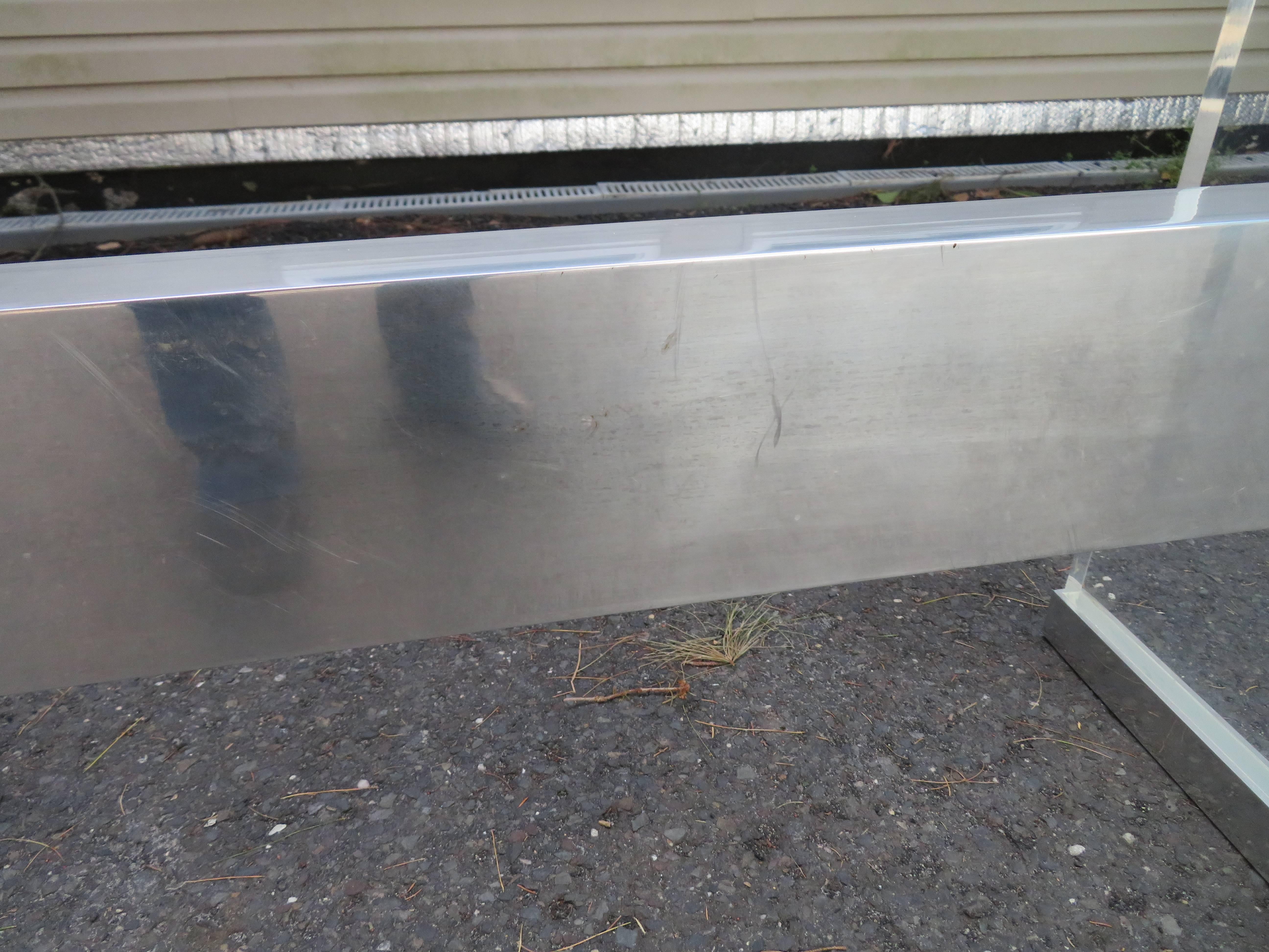 Chunky Thick Lucite Aluminium Dining Room Table Desk Mid-Century Modern In Good Condition In Pemberton, NJ