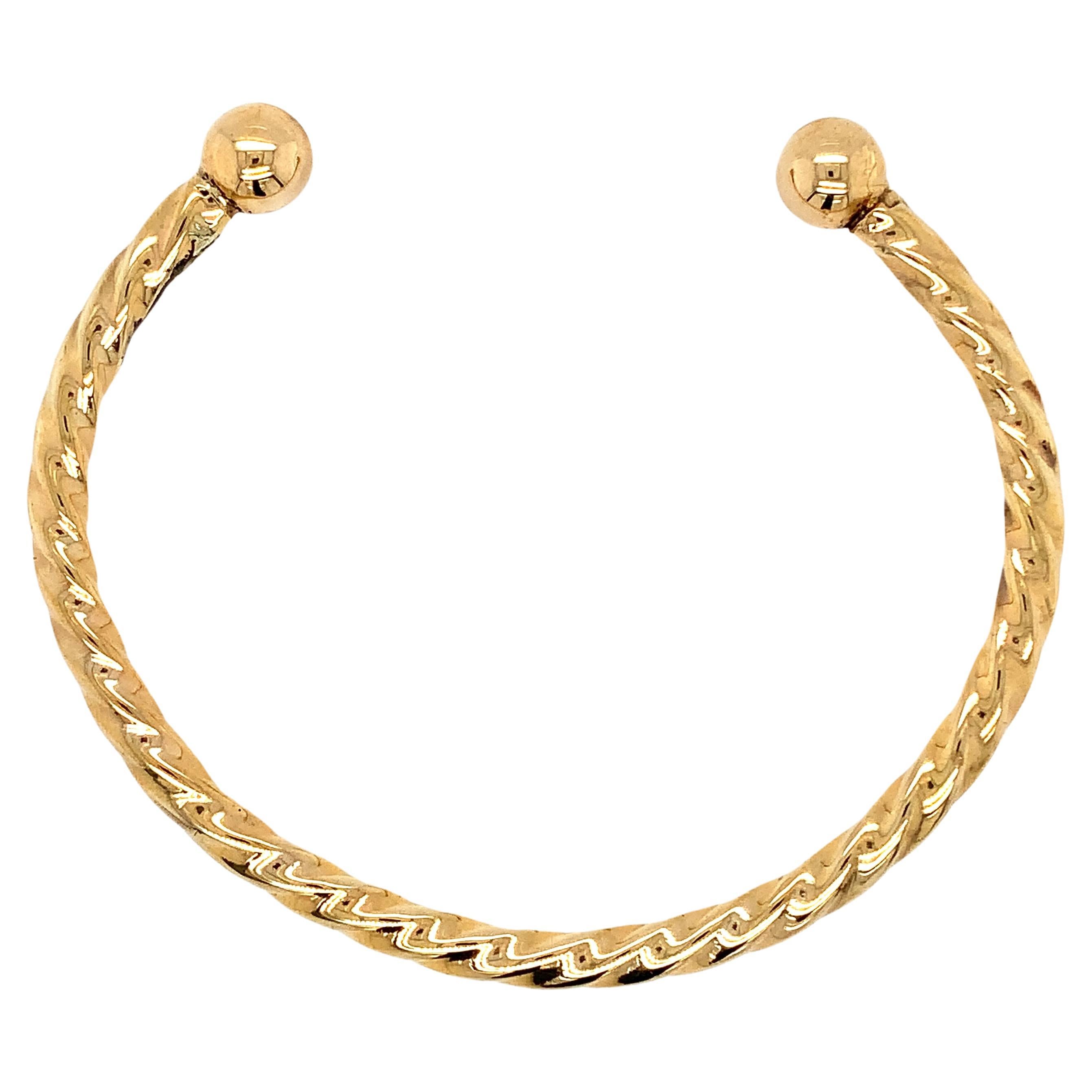 Chunky twisted cuff open bangle bracelet 9k yellow gold For Sale