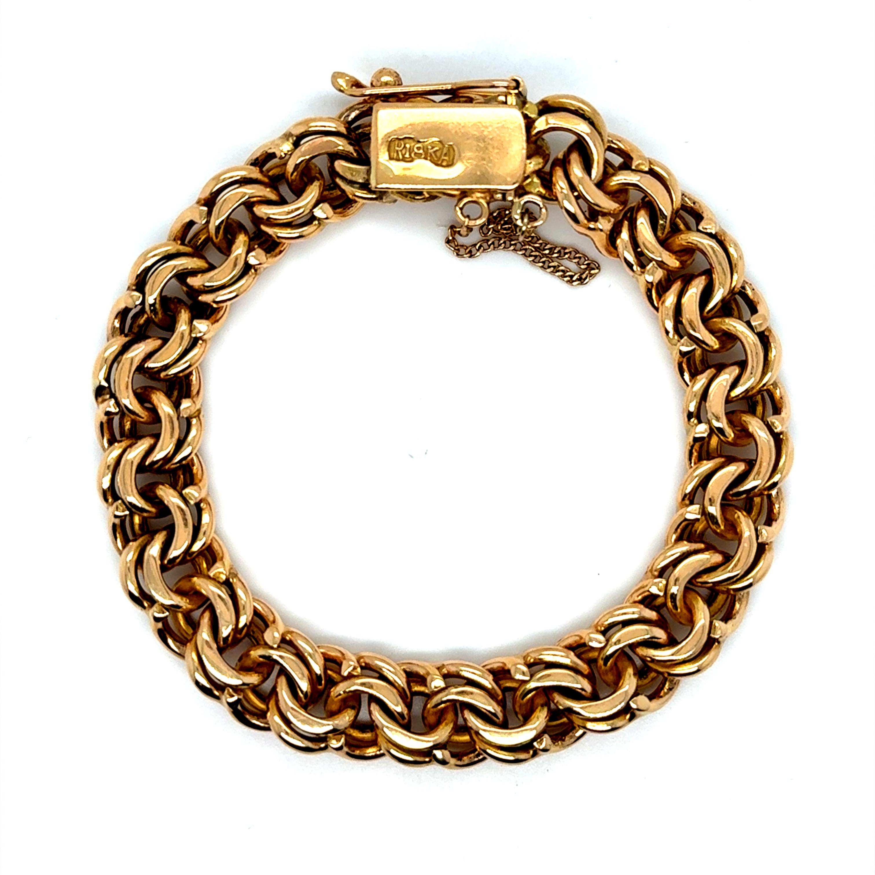 LIEBE diese Chunky Vintage 18K Gelbgold Armband Charm Armband! Es wäre ein fabelhaftes, einzigartiges Geschenk für jeden und wird sicher ein Familienerbstück werden. Das aus 18 Karat Gelbgold gefertigte Design ist ein einzigartiges Gliederarmband!