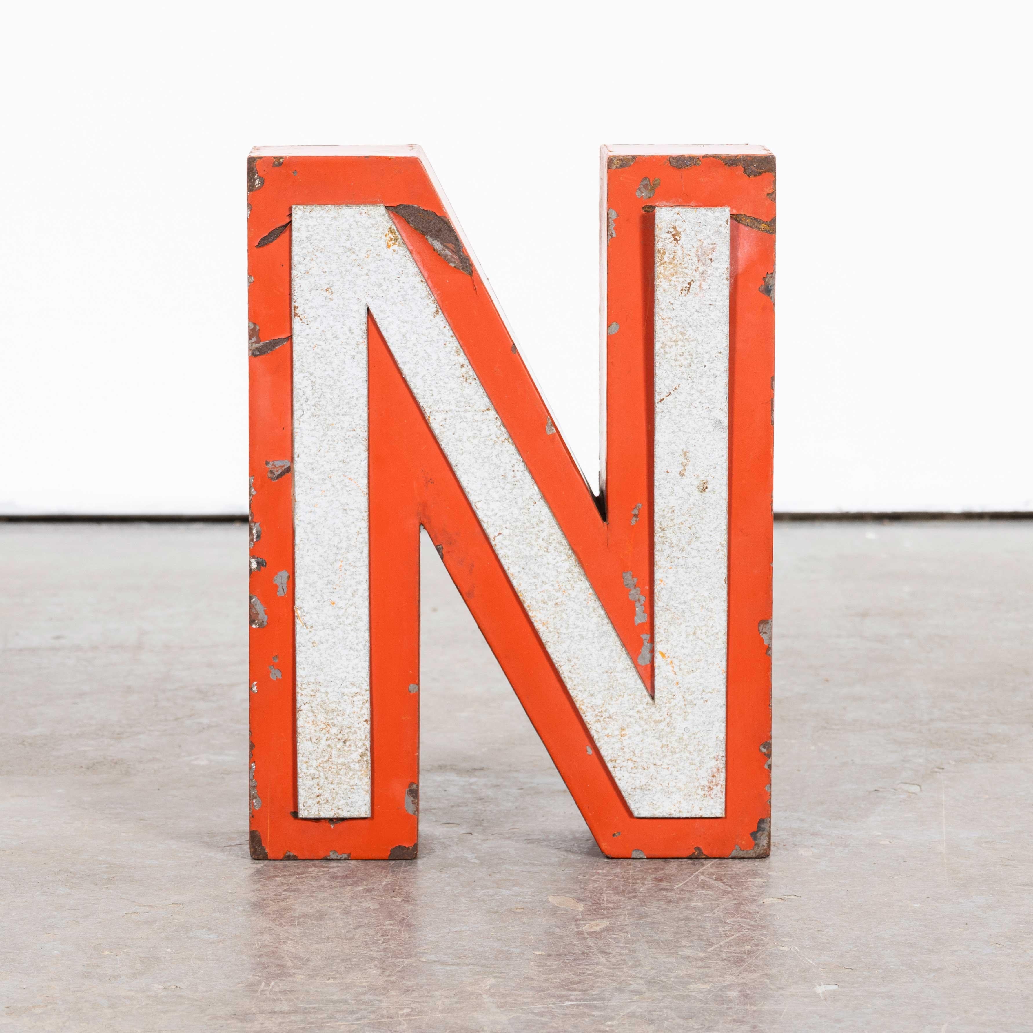 Chunky Vintage French Signage Letter - Medium N In Good Condition In Hook, Hampshire
