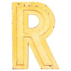 Lettera a caratteri cubitali per insegne francesi d'epoca - R media