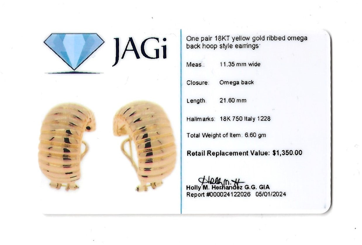 Chunky Wide Ribbed Omega Back Hoop Earrings Set in Polished 18 Karat Yellow Gold For Sale 7