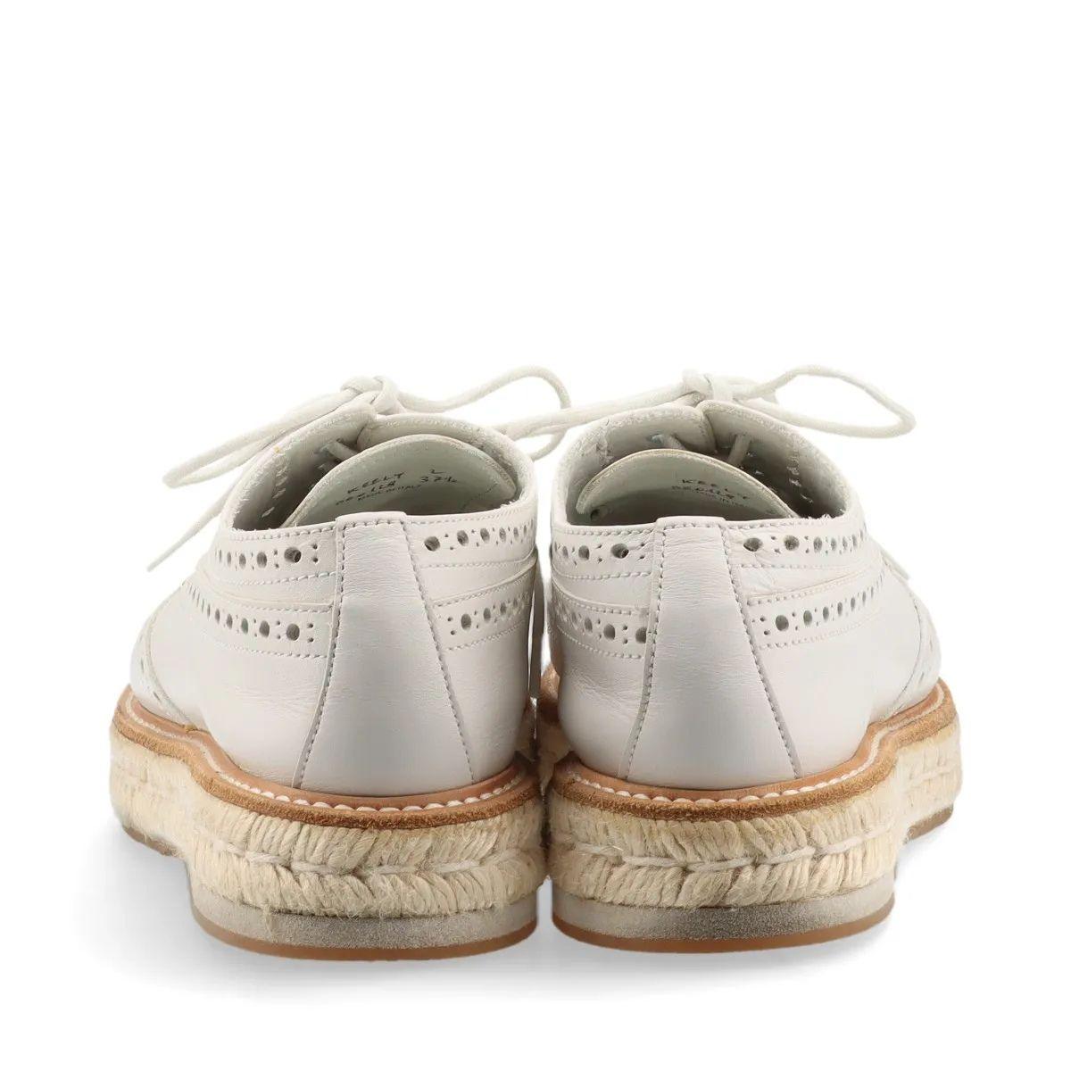 Zapatos Church's Alpargatas Keely Piel Perforada Blanco en venta 3