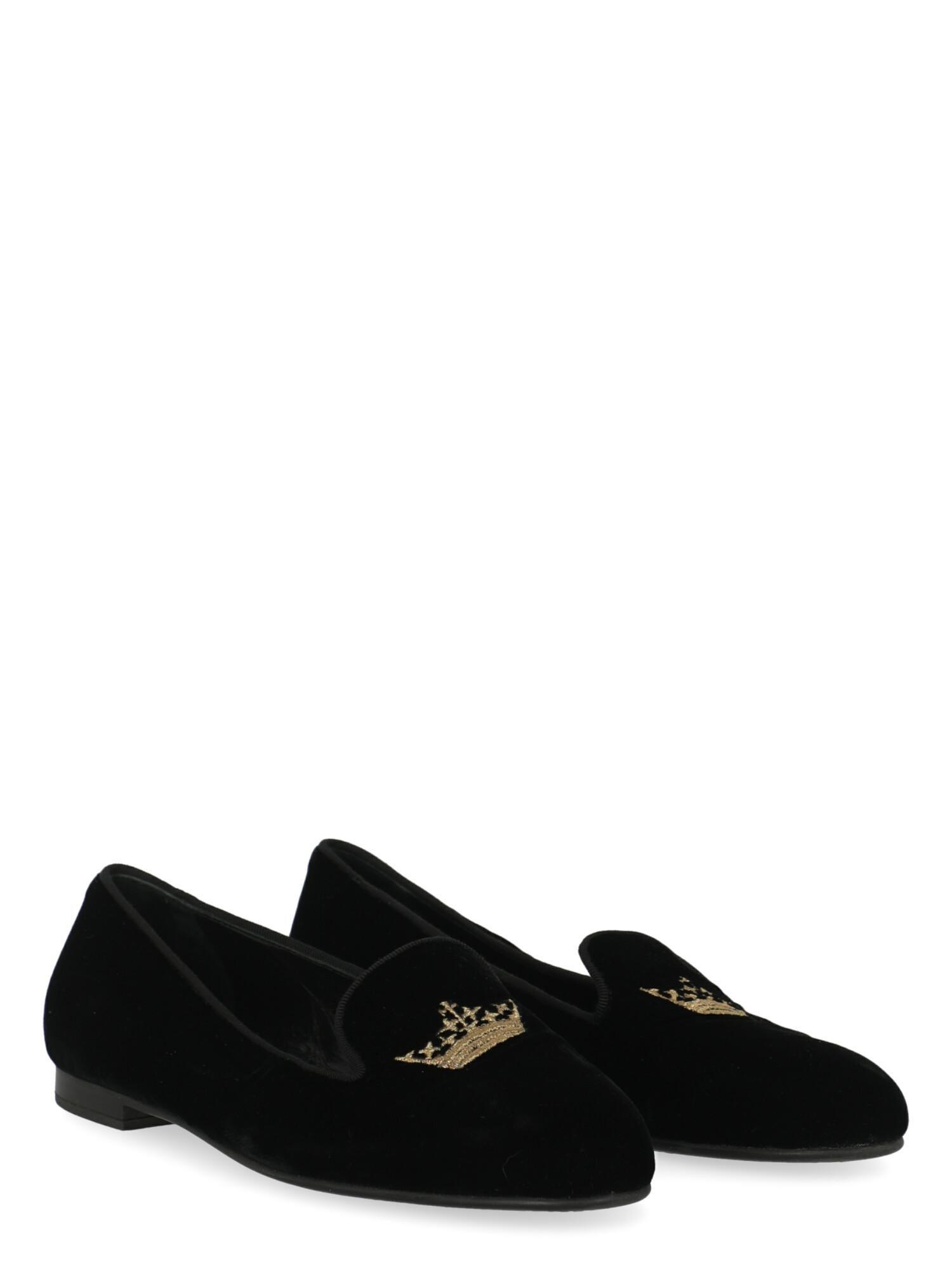 Product Description: Ballet flats, fabric, solid color, velvet, round toe, branded insole, branded sole, block heel, low and flat heel, embroidered detail

Includes:
- Dust bag

Product Condition: Very Good
Sole: negligible signs of use. Upper: