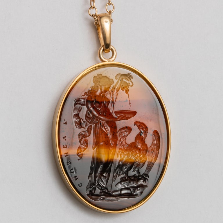 Classical Greek Chushev Hebe and Zeus Montana Agate Intaglio Gold Pendant For Sale