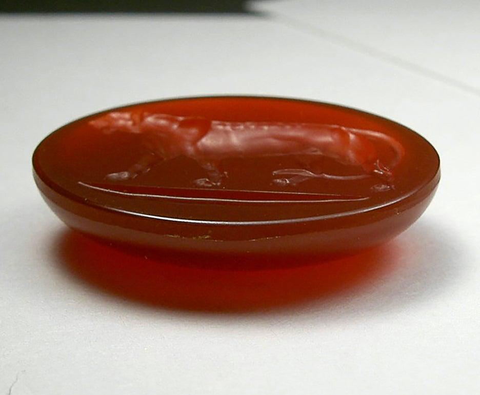 For Sale:  Chushev Tigress Carnelian Intaglio Gold Signet Ring 3