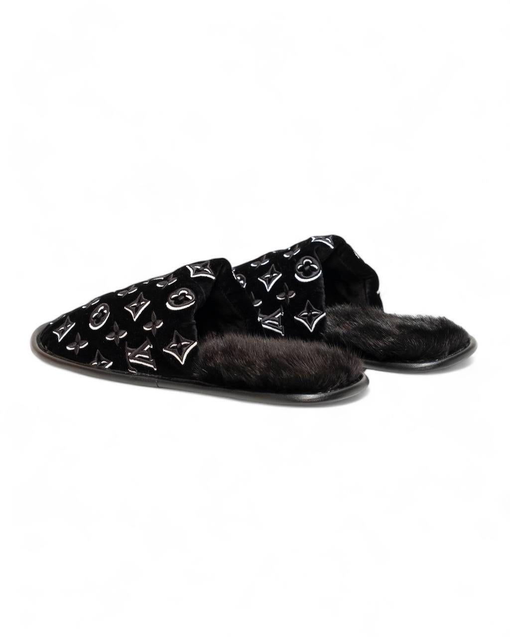 Ciabatta Louis Vuitton Suite Pelliccia Monograma en venta 1