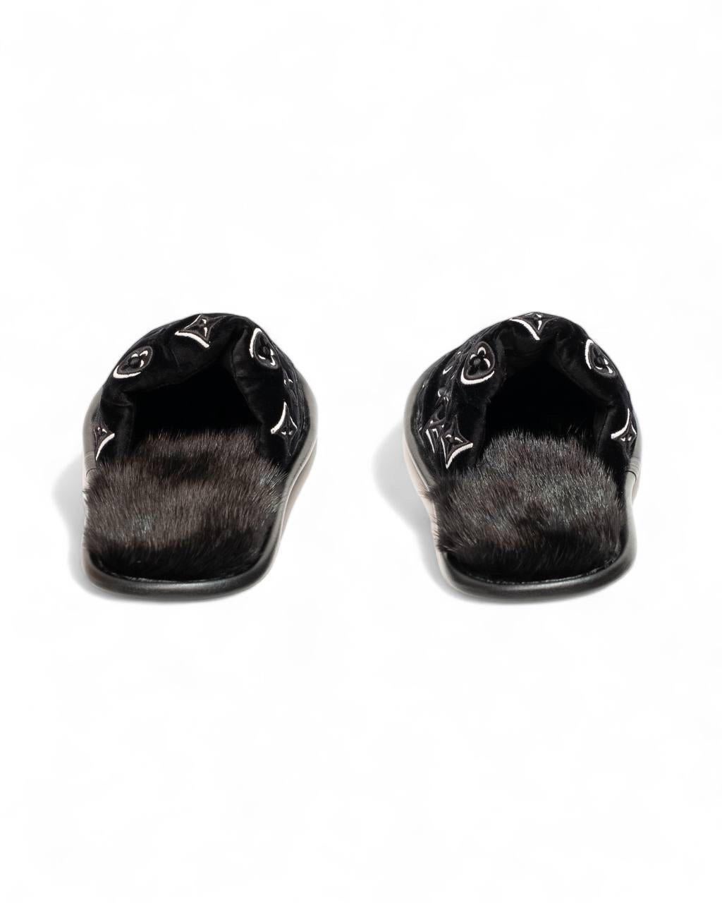 Ciabatta Louis Vuitton Suite Pelliccia Monograma en venta 2