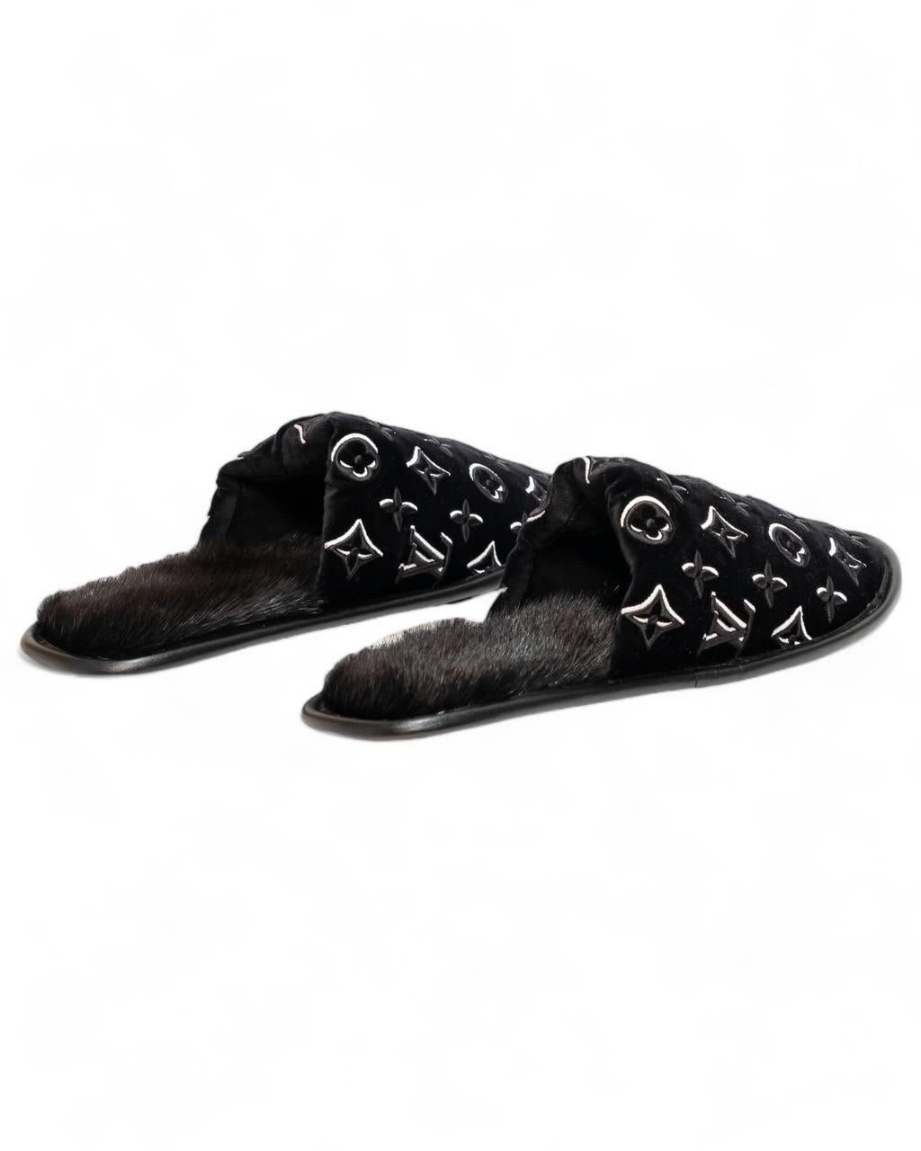 Ciabatta Louis Vuitton Suite Pelliccia Monograma en venta 3