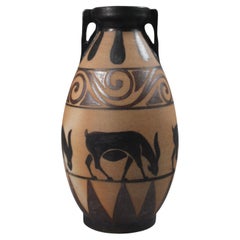 Ciboure Vase aus Steingut im Art déco-Stil Antilopen von Etienne Vilotte, 1930er Jahre Ciboure Vase aus Steingut im Art déco-Stil Antilopen von Etienne Vilotte, 1930er Jahre