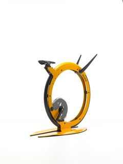 Cyclette Ciclotte in acciaio giallo di Luca Schieppati