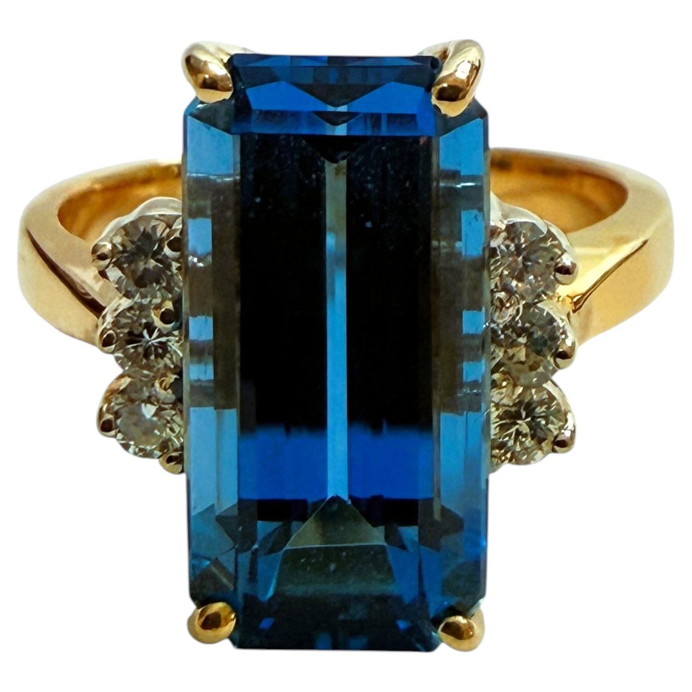 CID 14K Yellow Gold 7.8 Carat London Blue & .15 Carat Diamond Ring For Sale