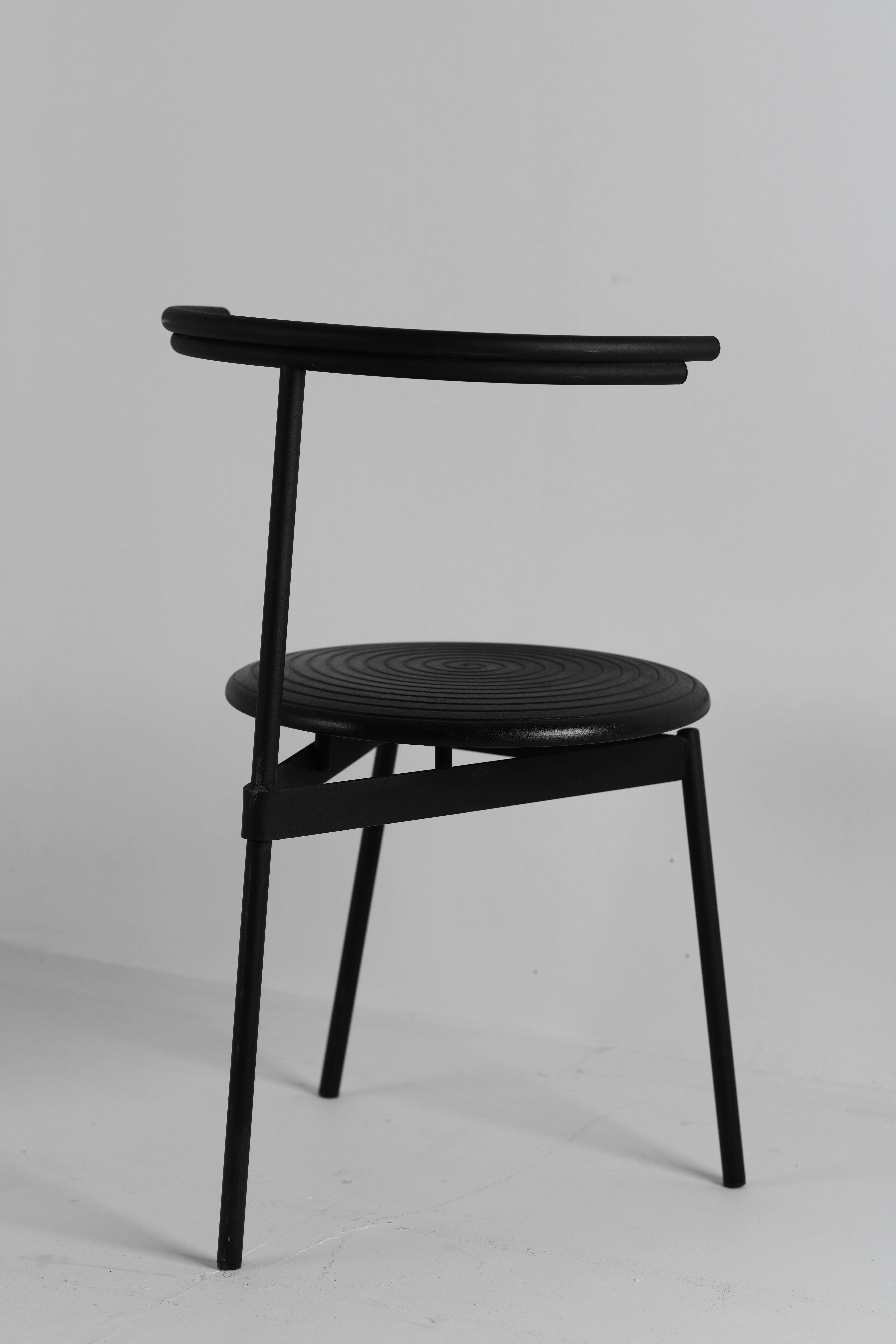 Steel Cidue Memphis 3-Legged Side Chair Italian Made For Sale
