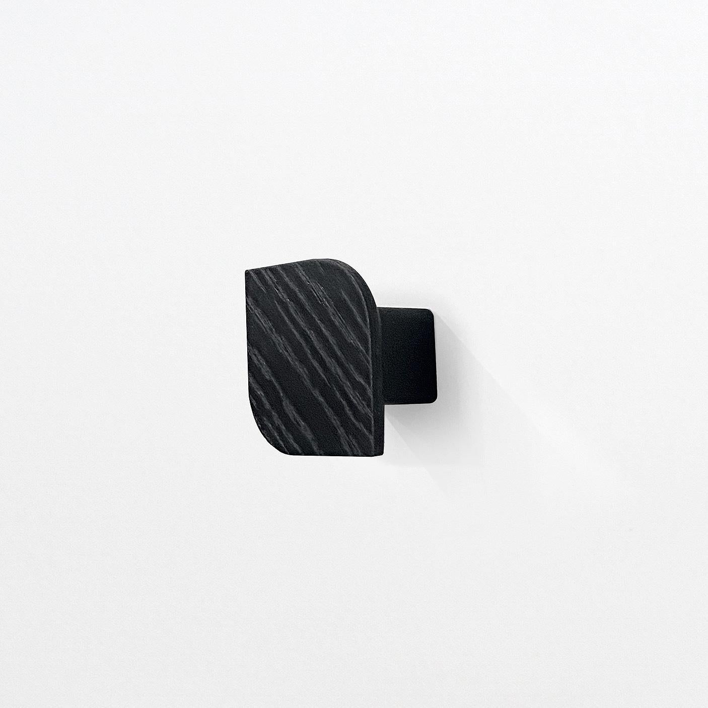 Minimalist Cielo Set of Three Wall Hook, Black For Sale