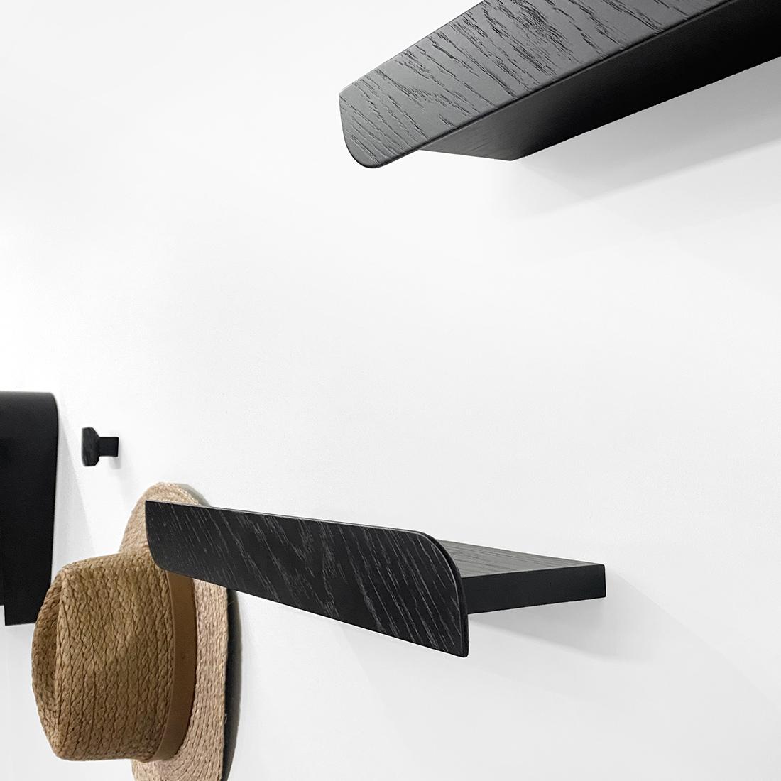 Our Cielo Shelf is a unique Minimalist wall piece perfect for placing decoration with a careful design that highlights its wood vein and includes a front ledge. Its design is complemented by the collection’s iconic leaf shape that represents