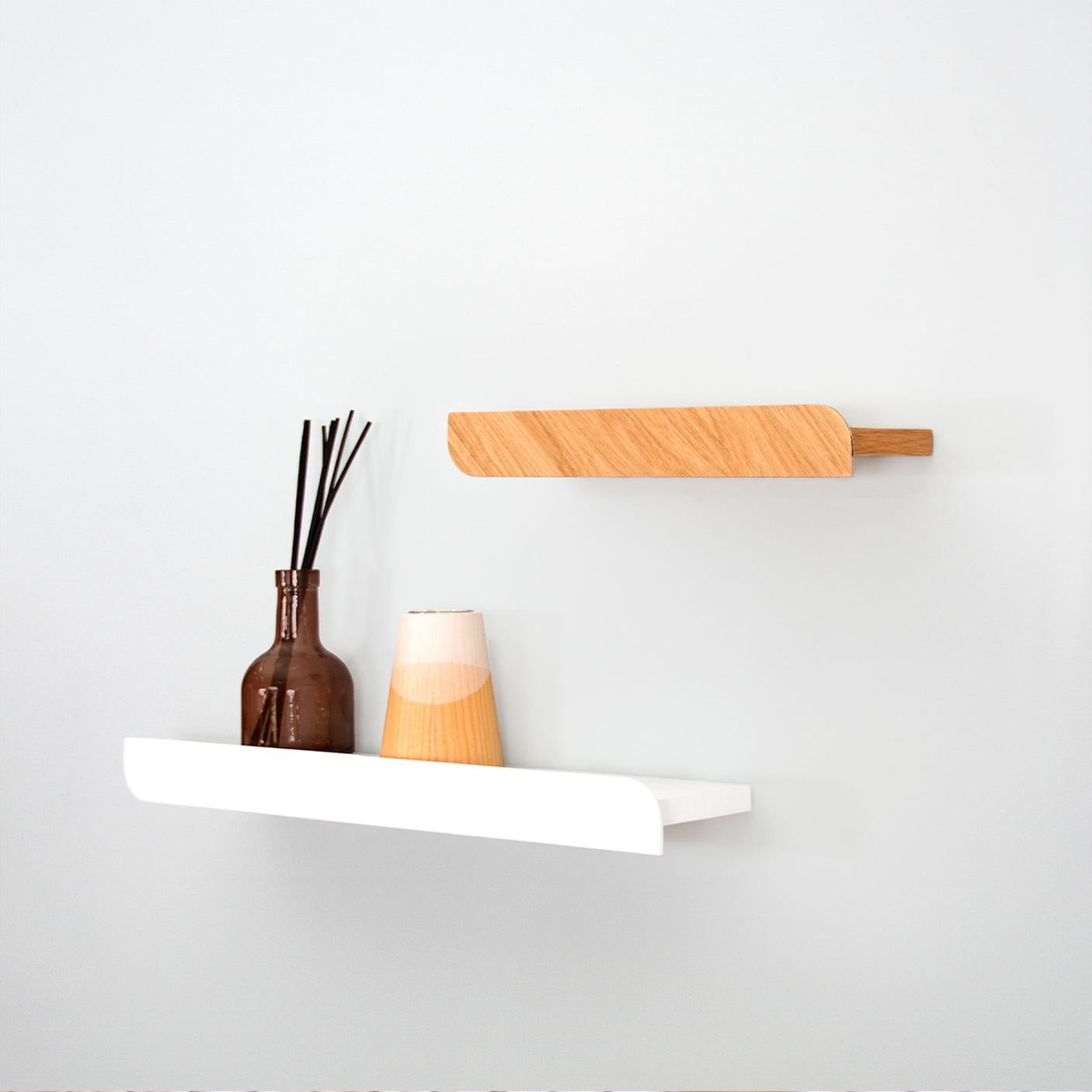 Lacquered Cielo Wall Shelf, Large Oak For Sale