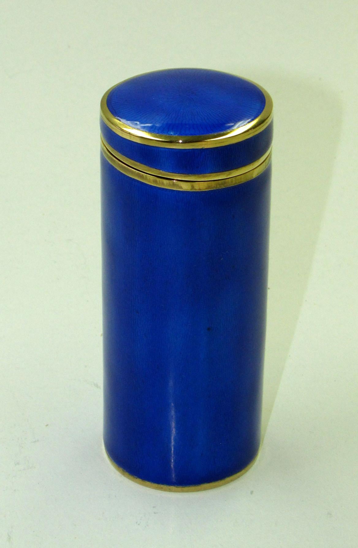 Caja para puros Cilíndrica para mesa esmalte azul sobre guilloche Salimbeni. en Excelente estado para la venta en Firenze, FI