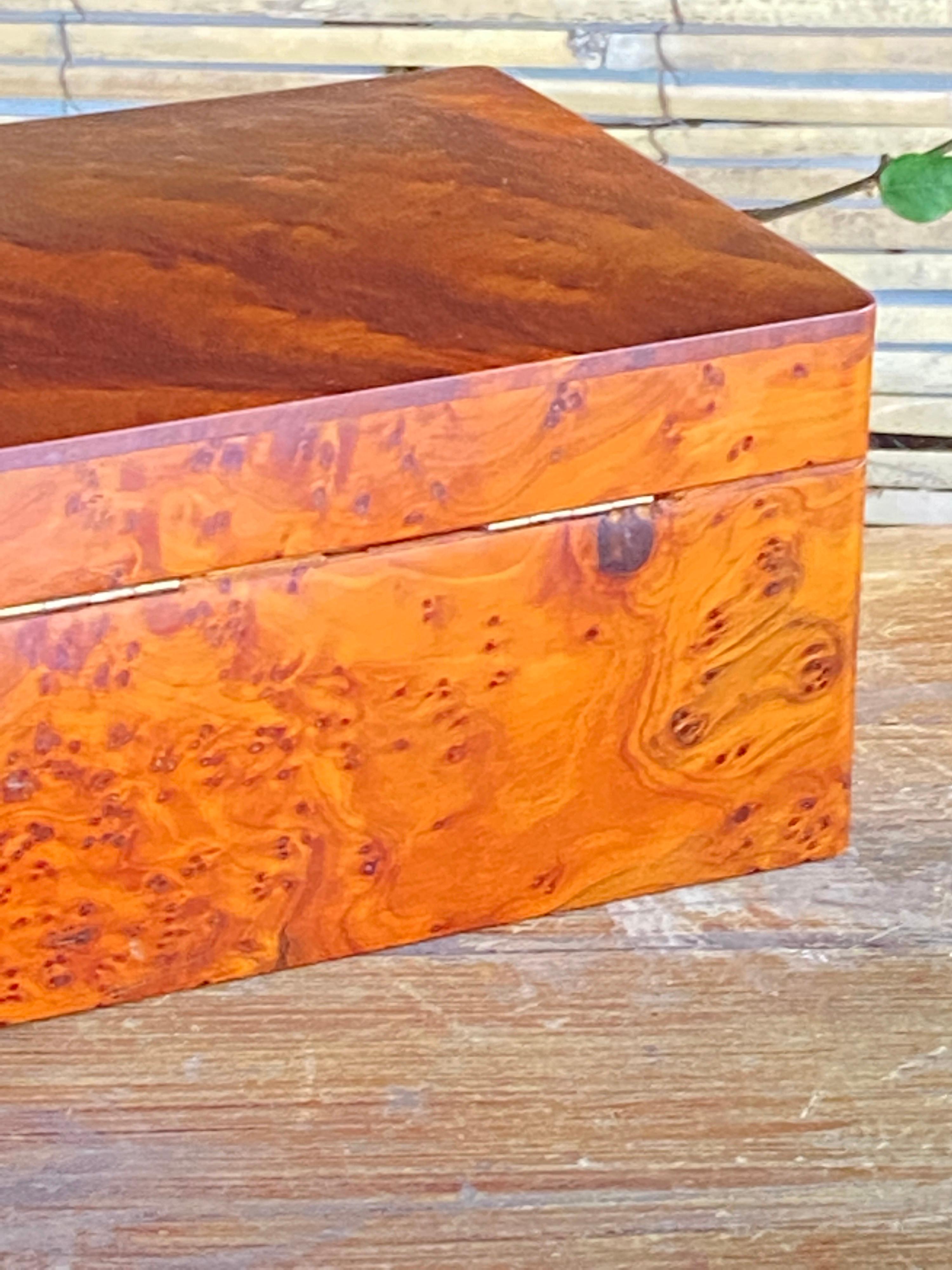 Late 20th Century Cigar Box, in Burl Wood, England 1970, Brown Color, with a Second Box Inside