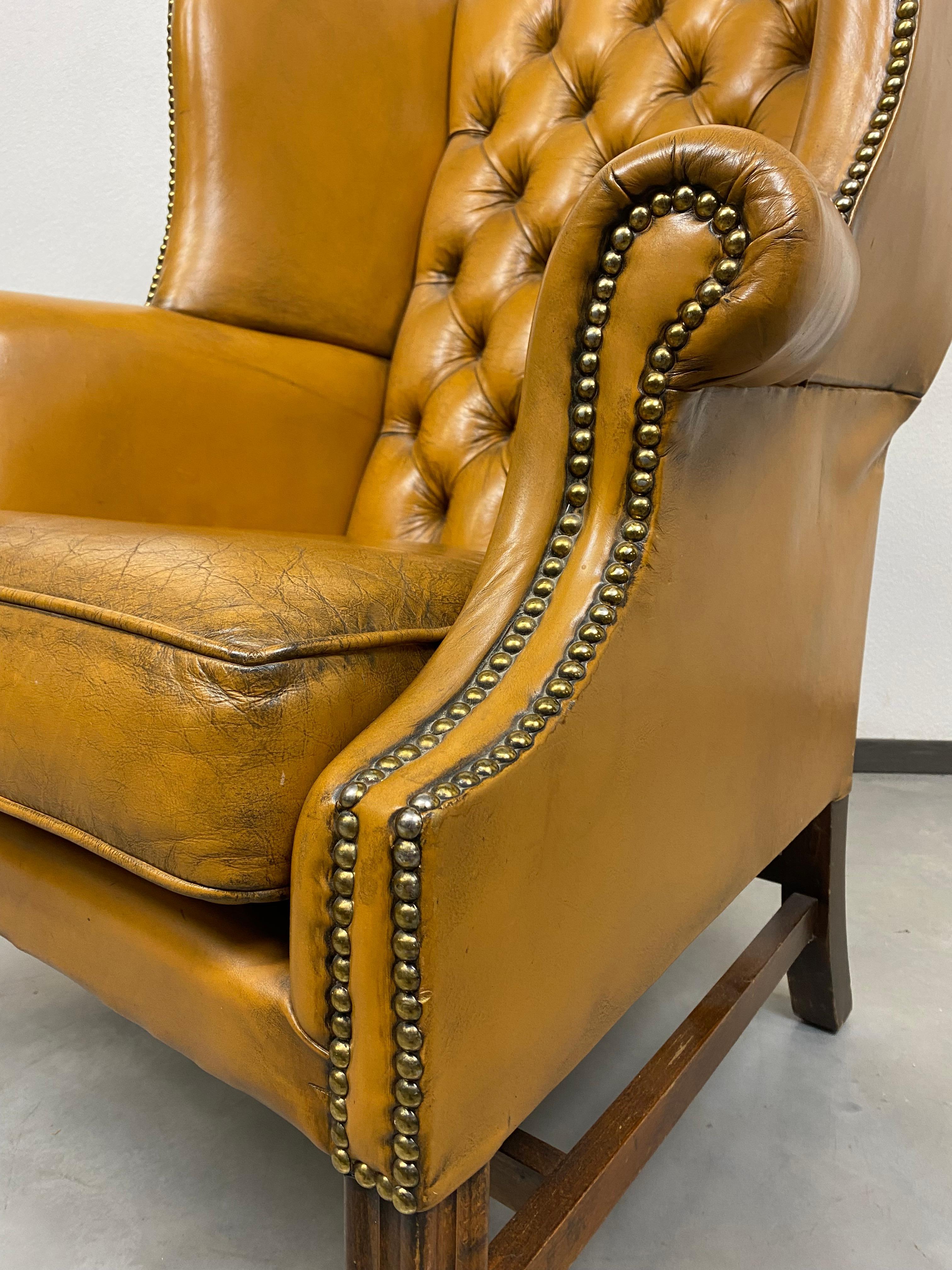 Cigar Brown Leather Victorian Chesterfield Wingback Armchair In Good Condition In Banská Štiavnica, SK